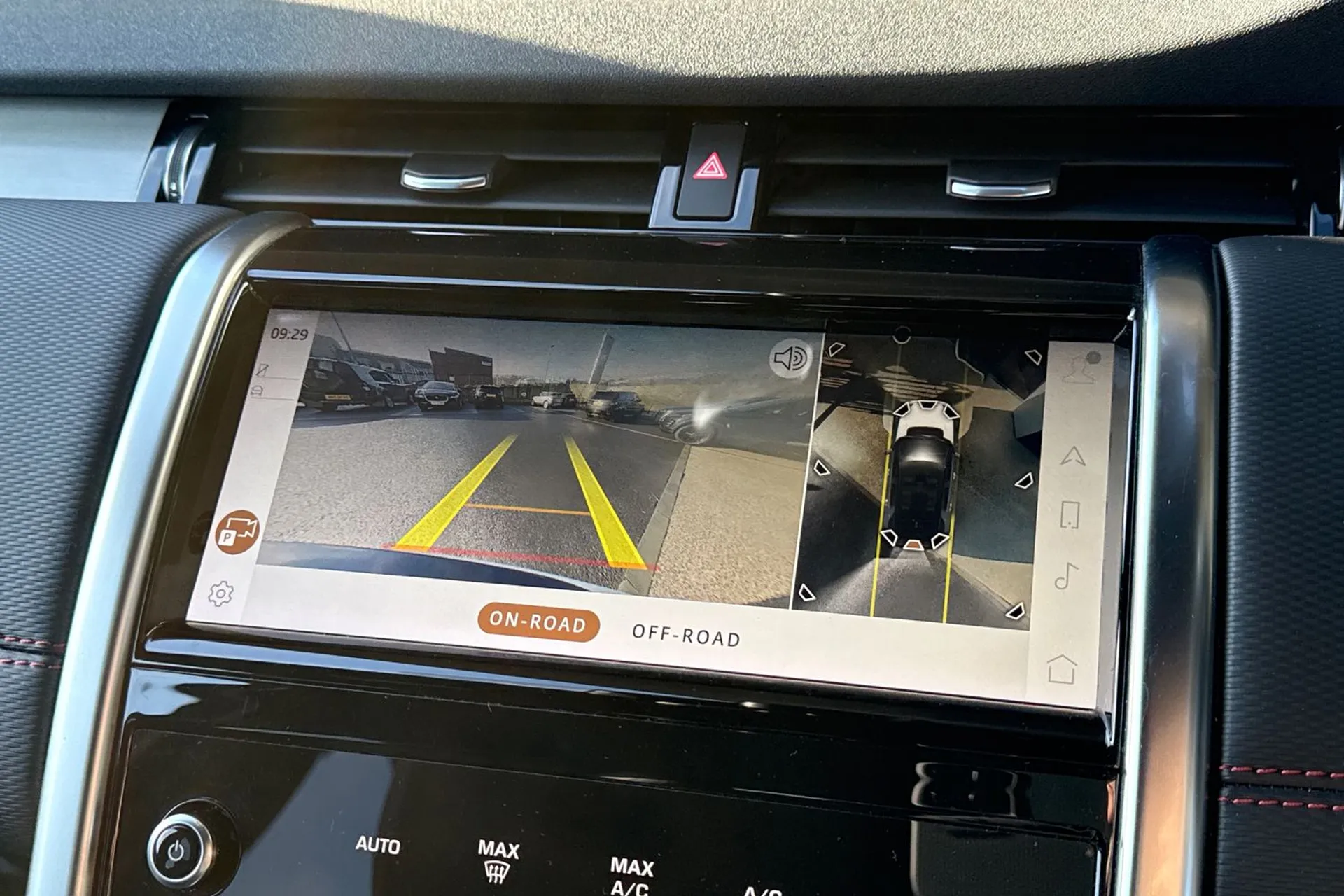 LAND ROVER DISCOVERY SPORT thumbnail image number 5