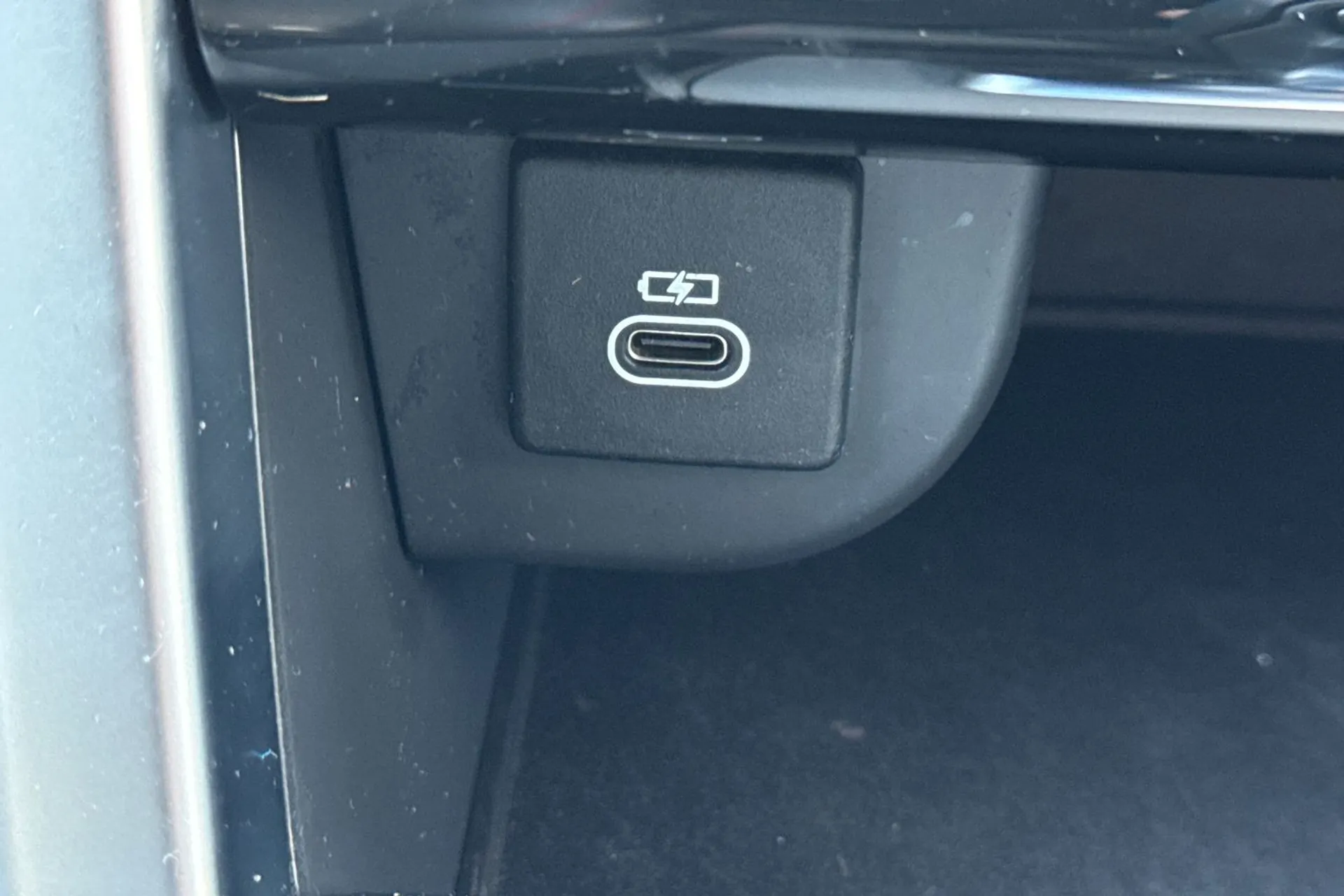 LAND ROVER DISCOVERY SPORT thumbnail image number 49