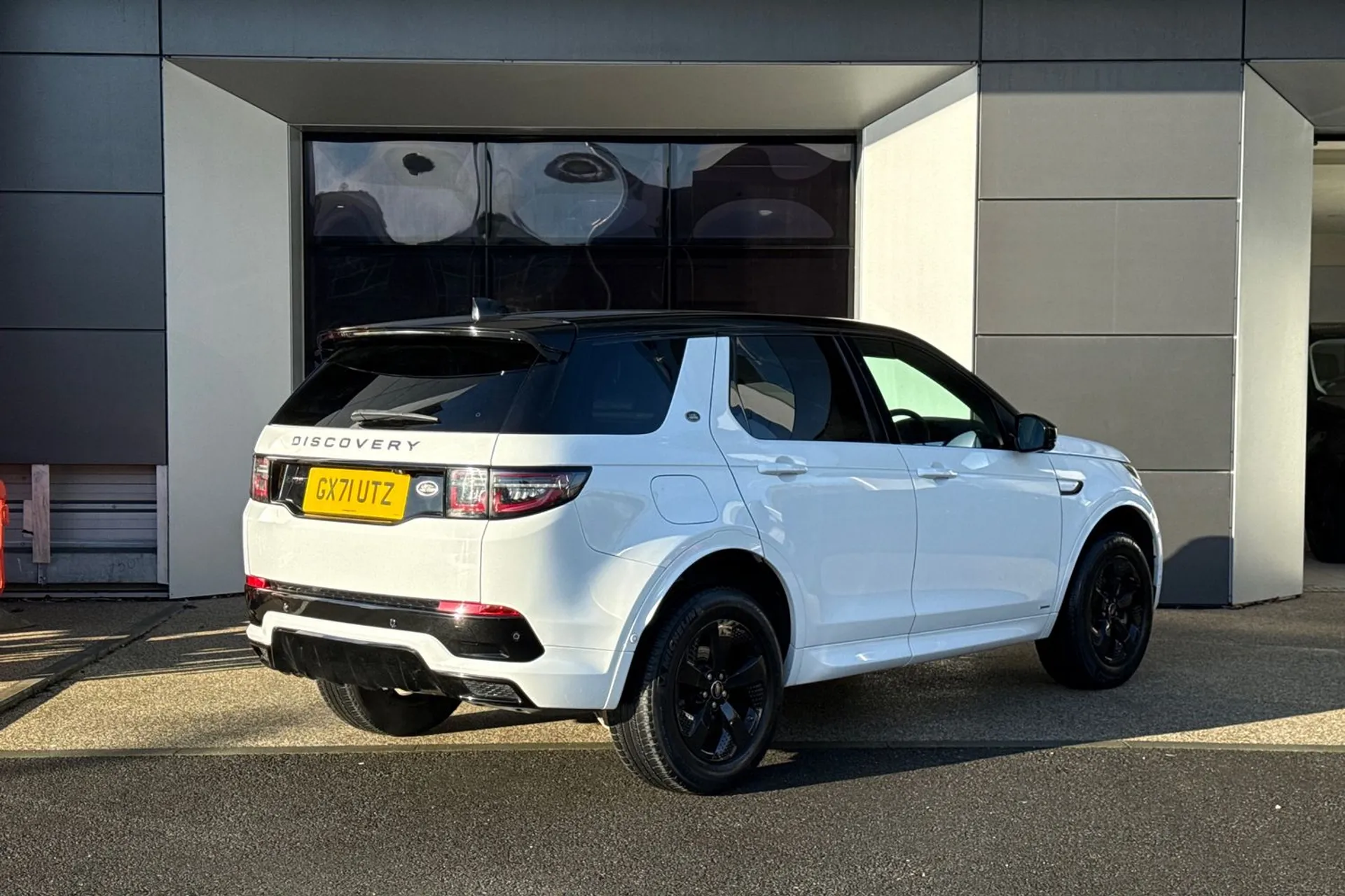 LAND ROVER DISCOVERY SPORT thumbnail image number 7