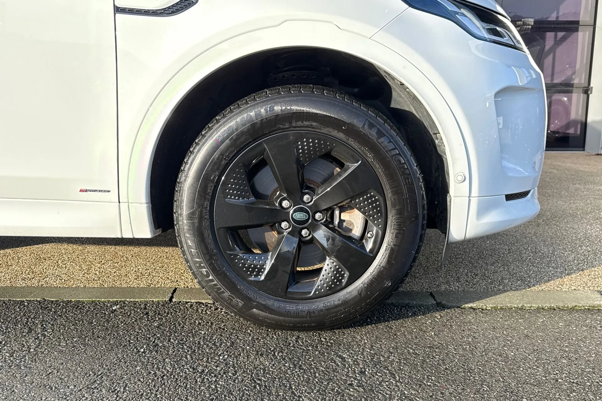 LAND ROVER DISCOVERY SPORT thumbnail image number 15