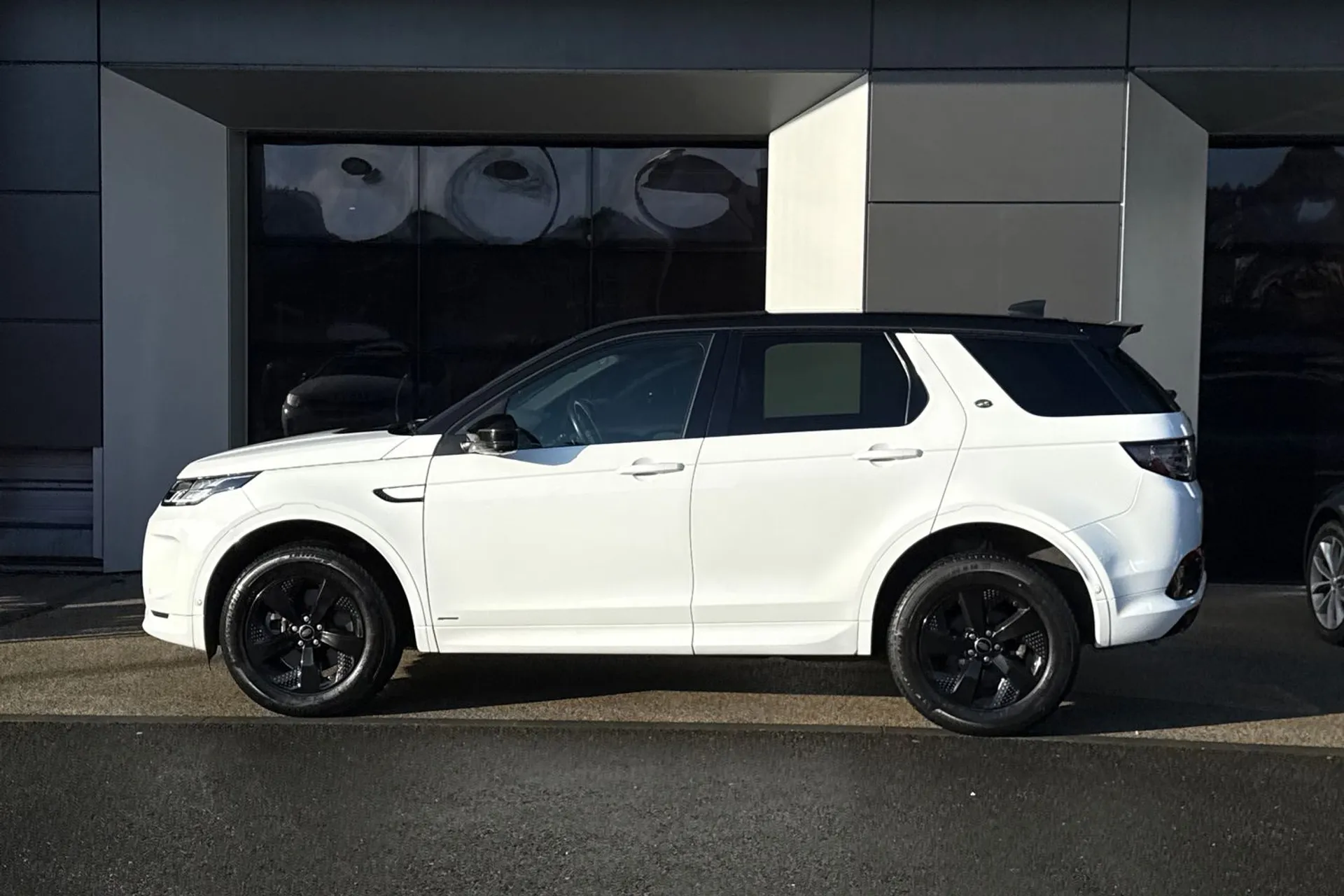 LAND ROVER DISCOVERY SPORT thumbnail image number 11