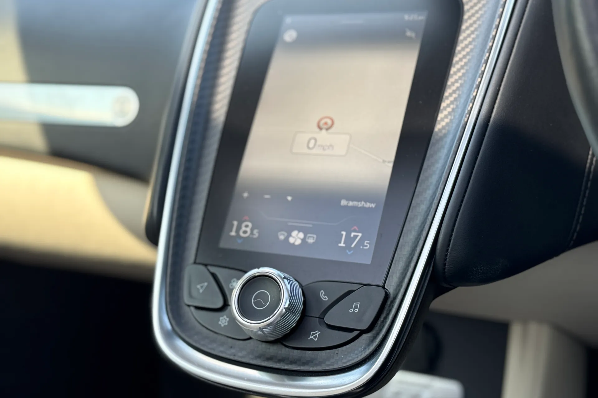 McLaren GT thumbnail image number 32