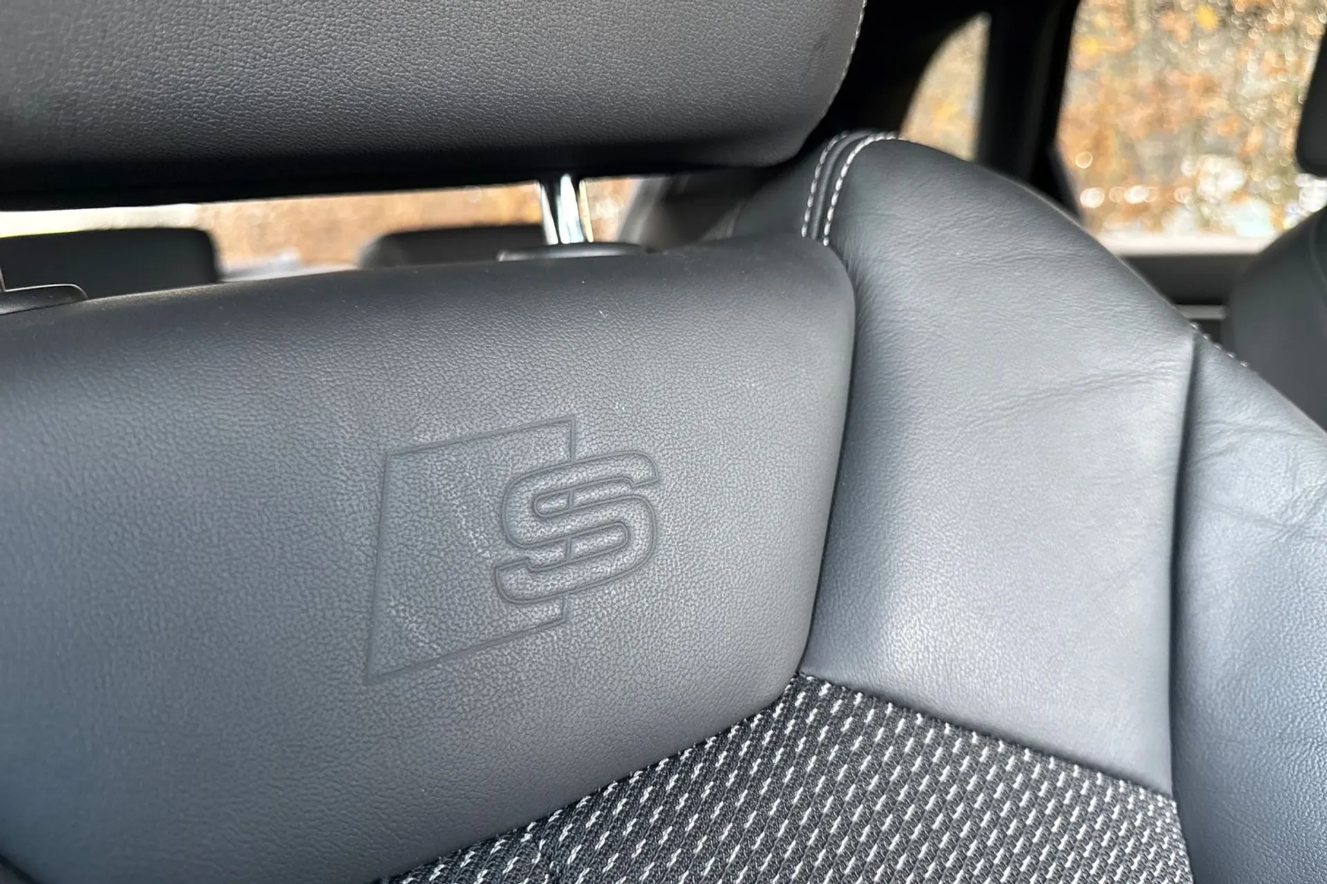 Audi Q3 thumbnail image number 51