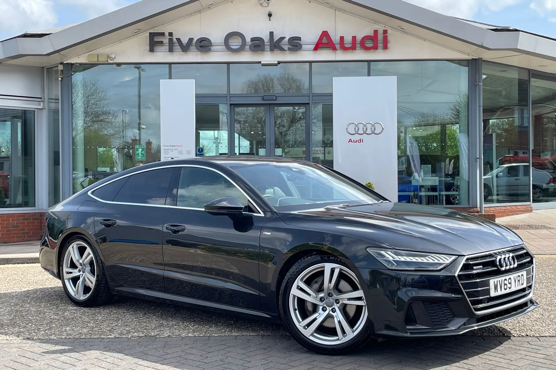 Audi A7 focused image