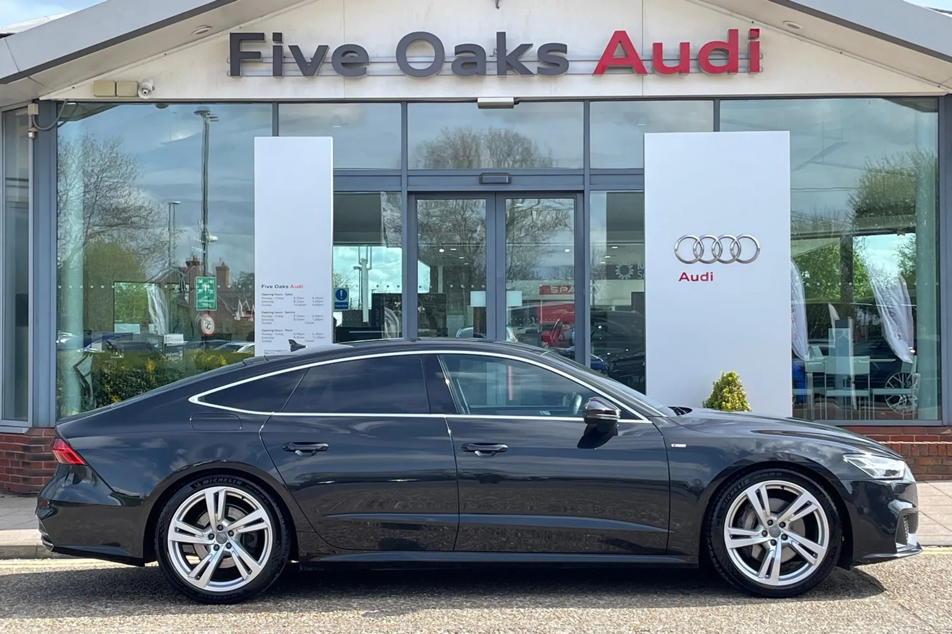 Audi A7 thumbnail image number 2