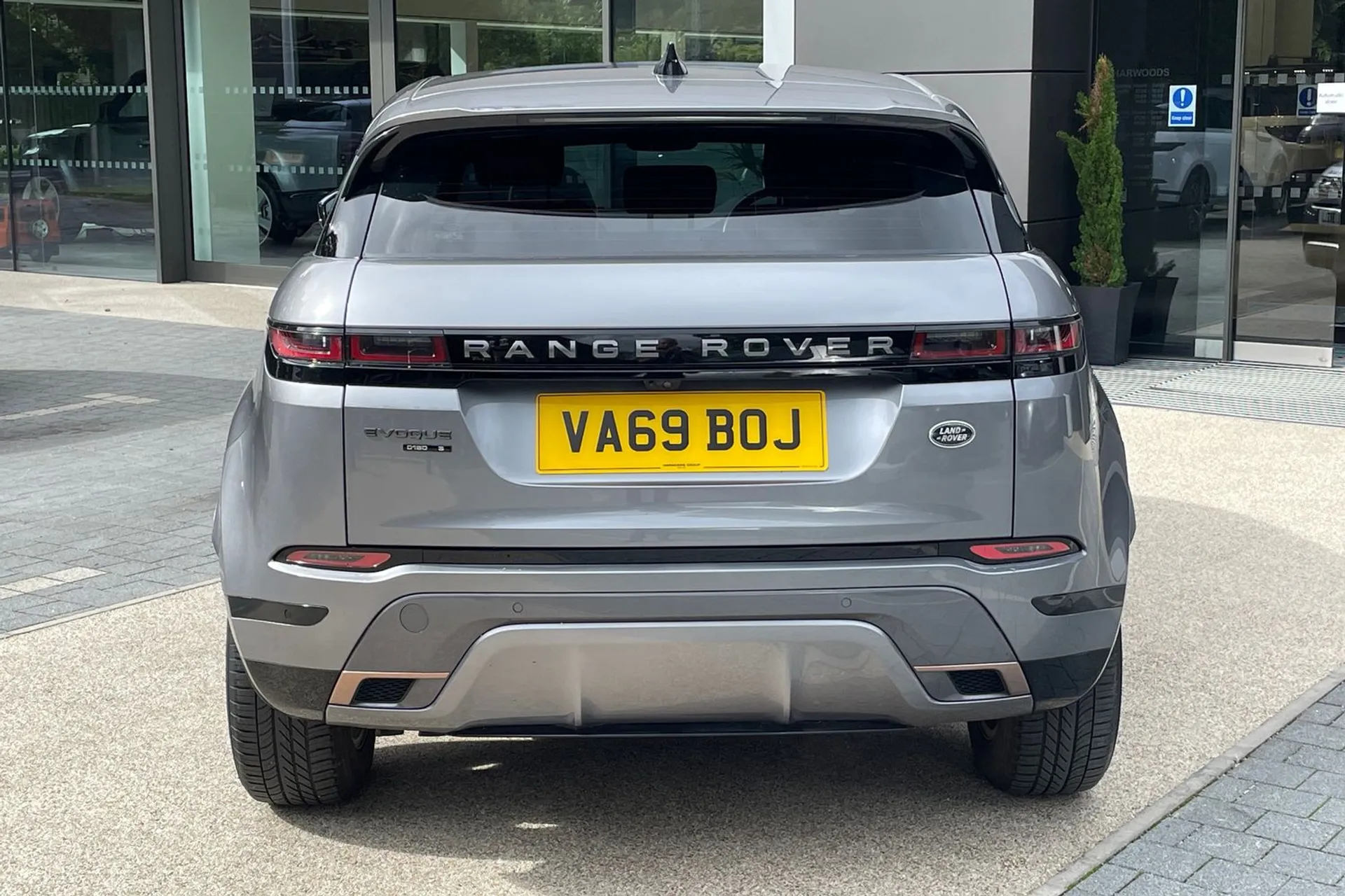 LAND ROVER RANGE ROVER EVOQUE thumbnail image number 8