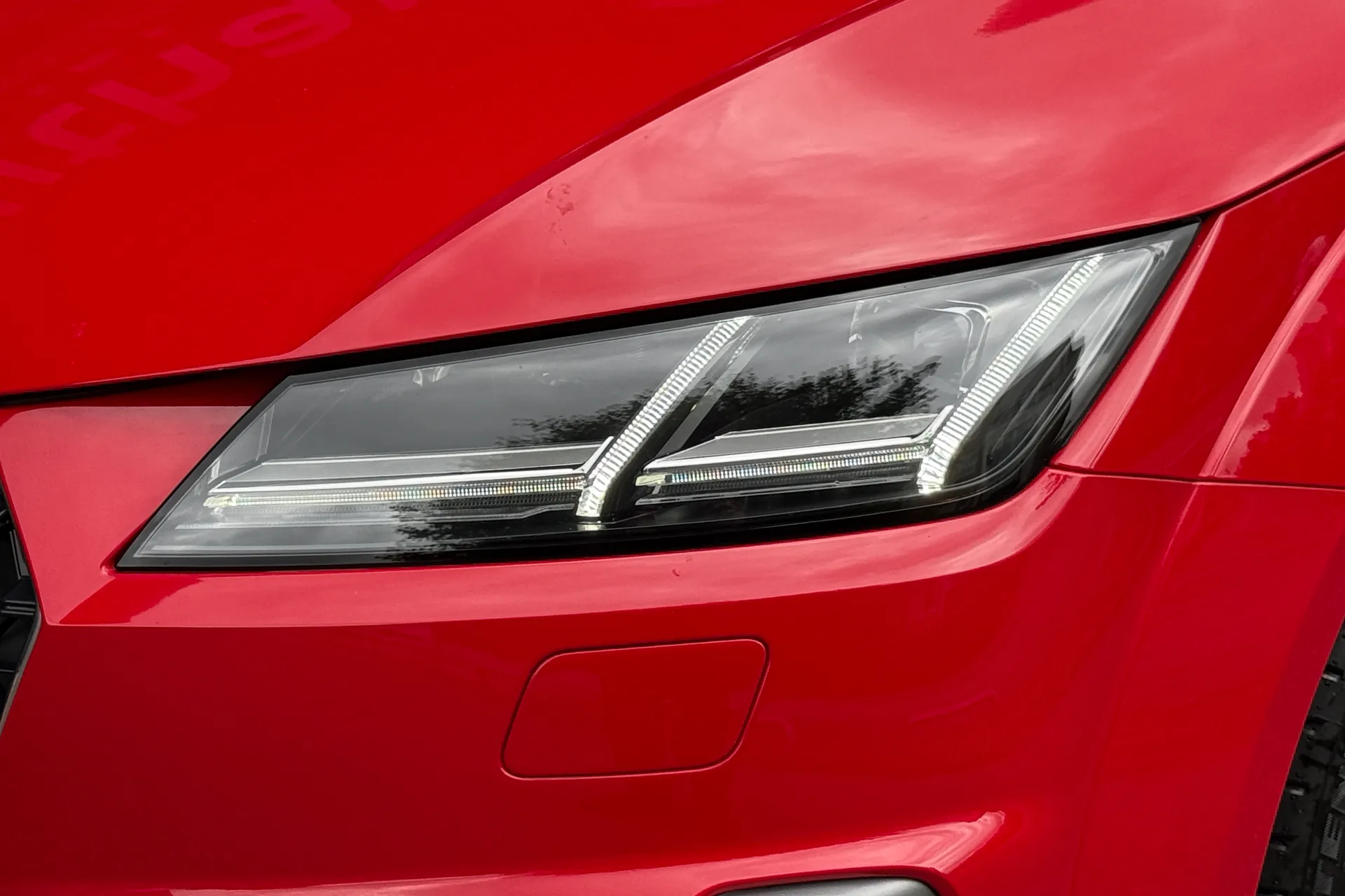 Audi TT thumbnail image number 54