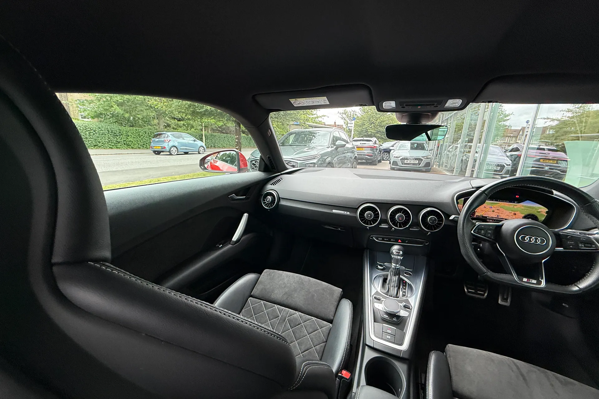 Audi TT thumbnail image number 48