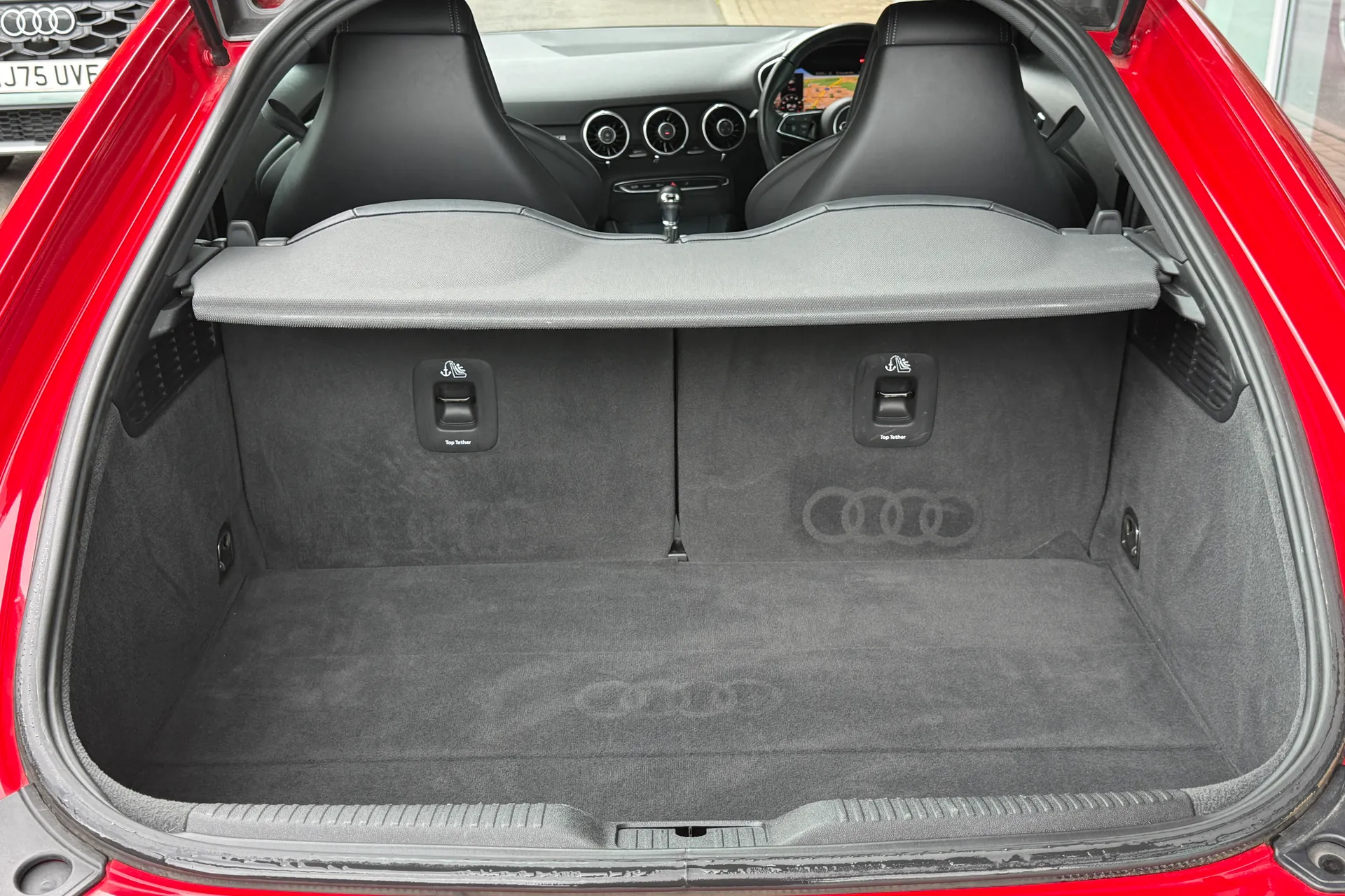 Audi TT thumbnail image number 43