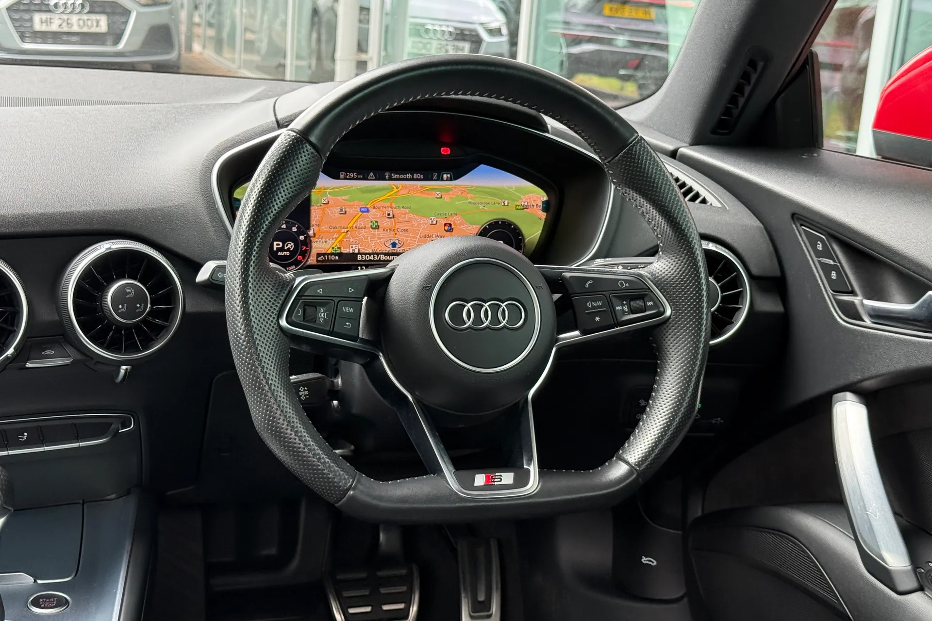Audi TT thumbnail image number 45