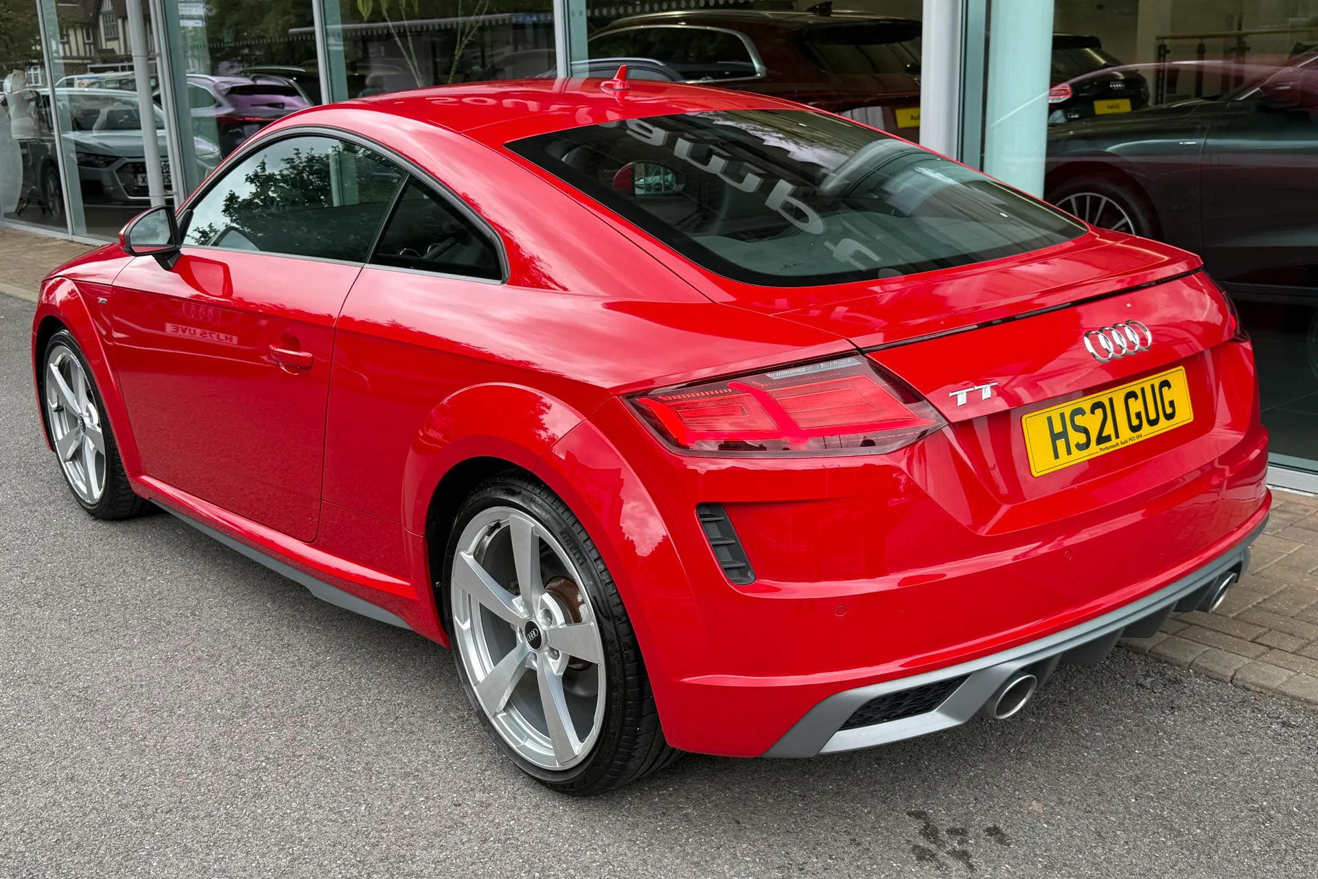 Audi TT thumbnail image number 7
