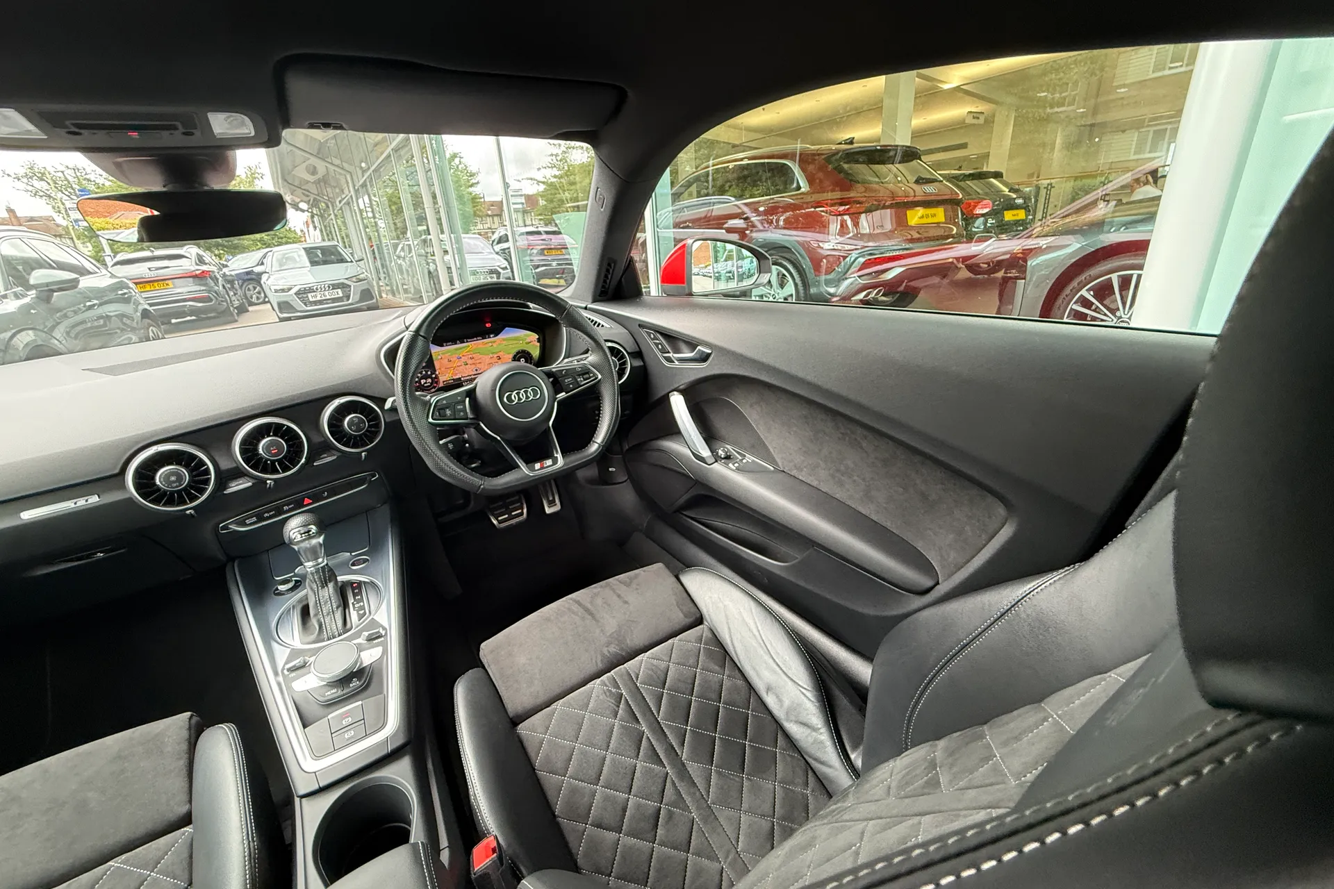 Audi TT thumbnail image number 46