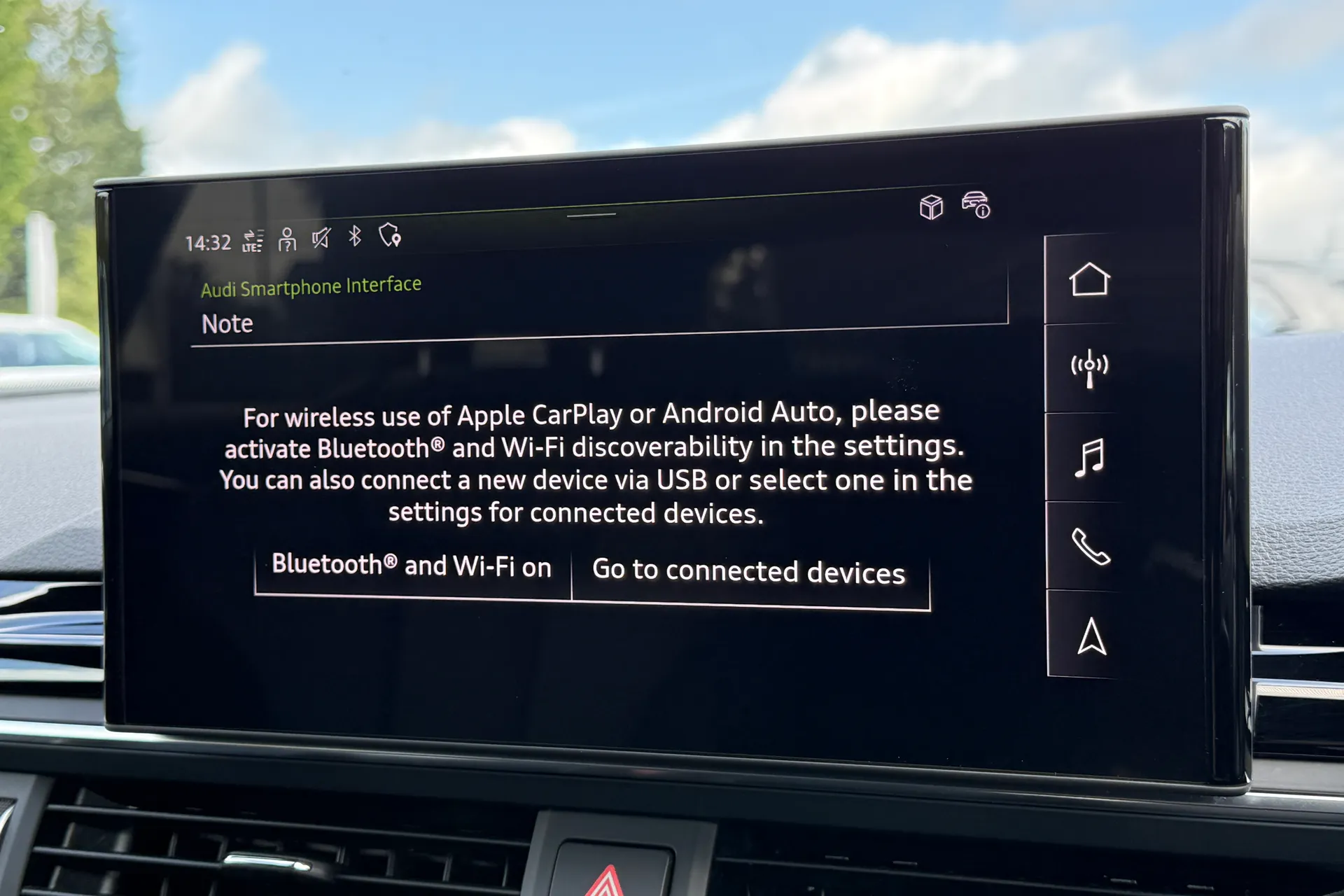 Audi A4 thumbnail image number 15