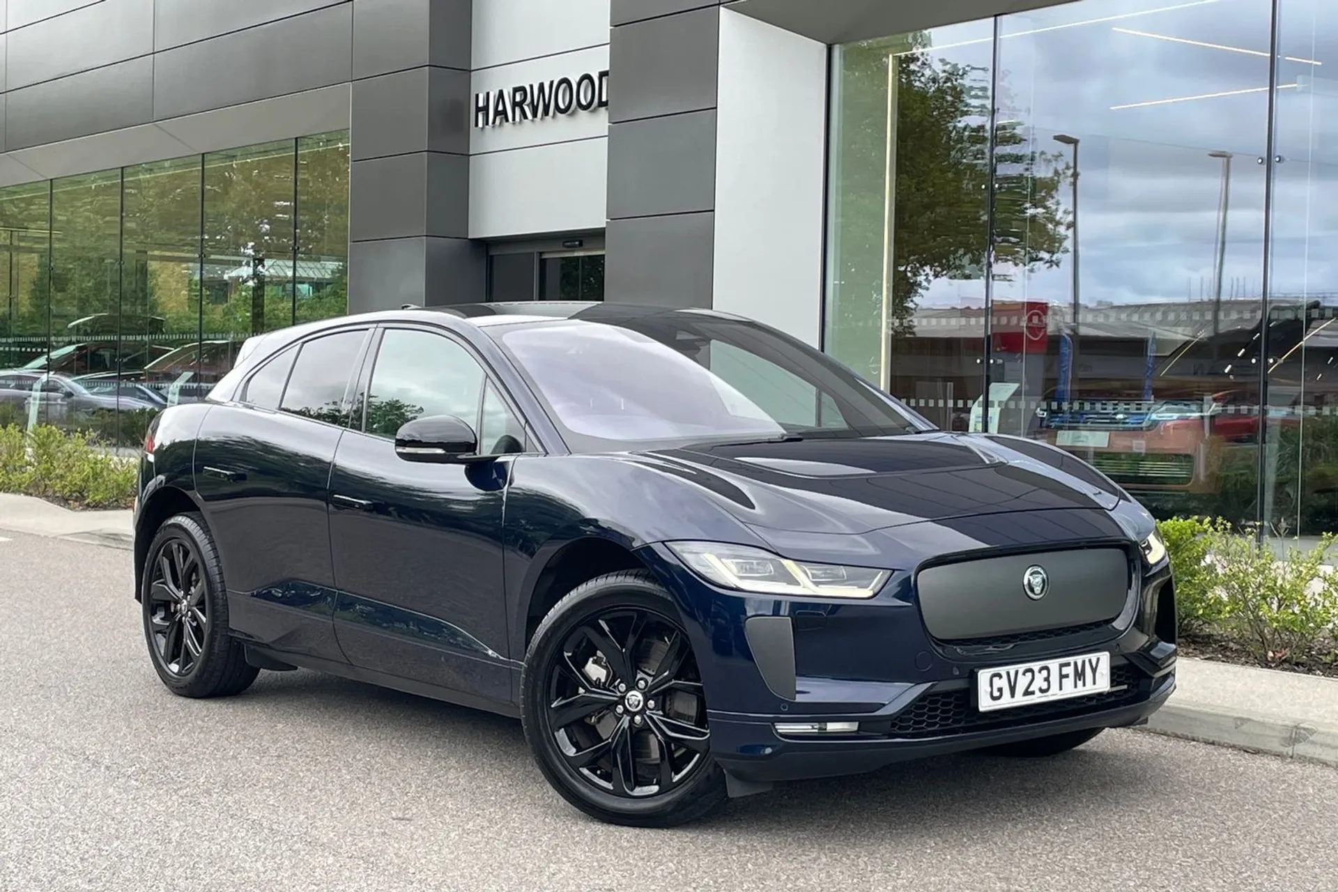 Jaguar I-PACE focused image