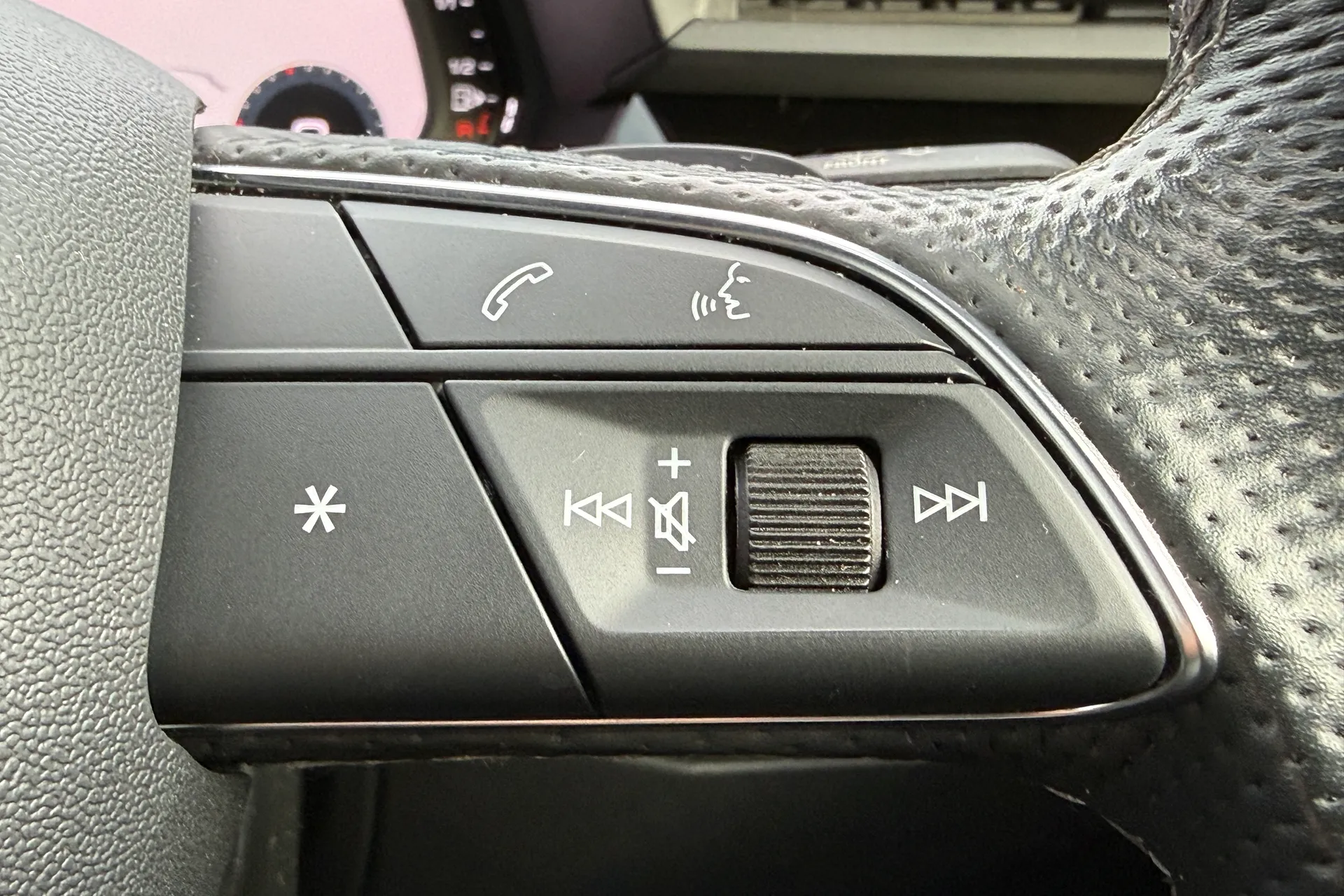 Audi A3 thumbnail image number 22