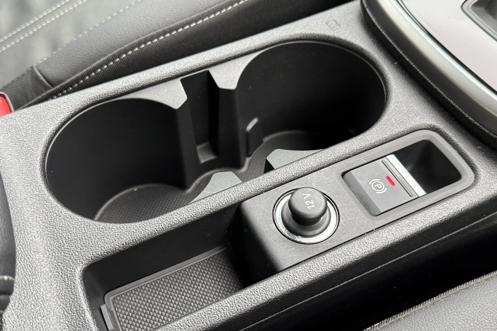 Audi A3 thumbnail image number 40