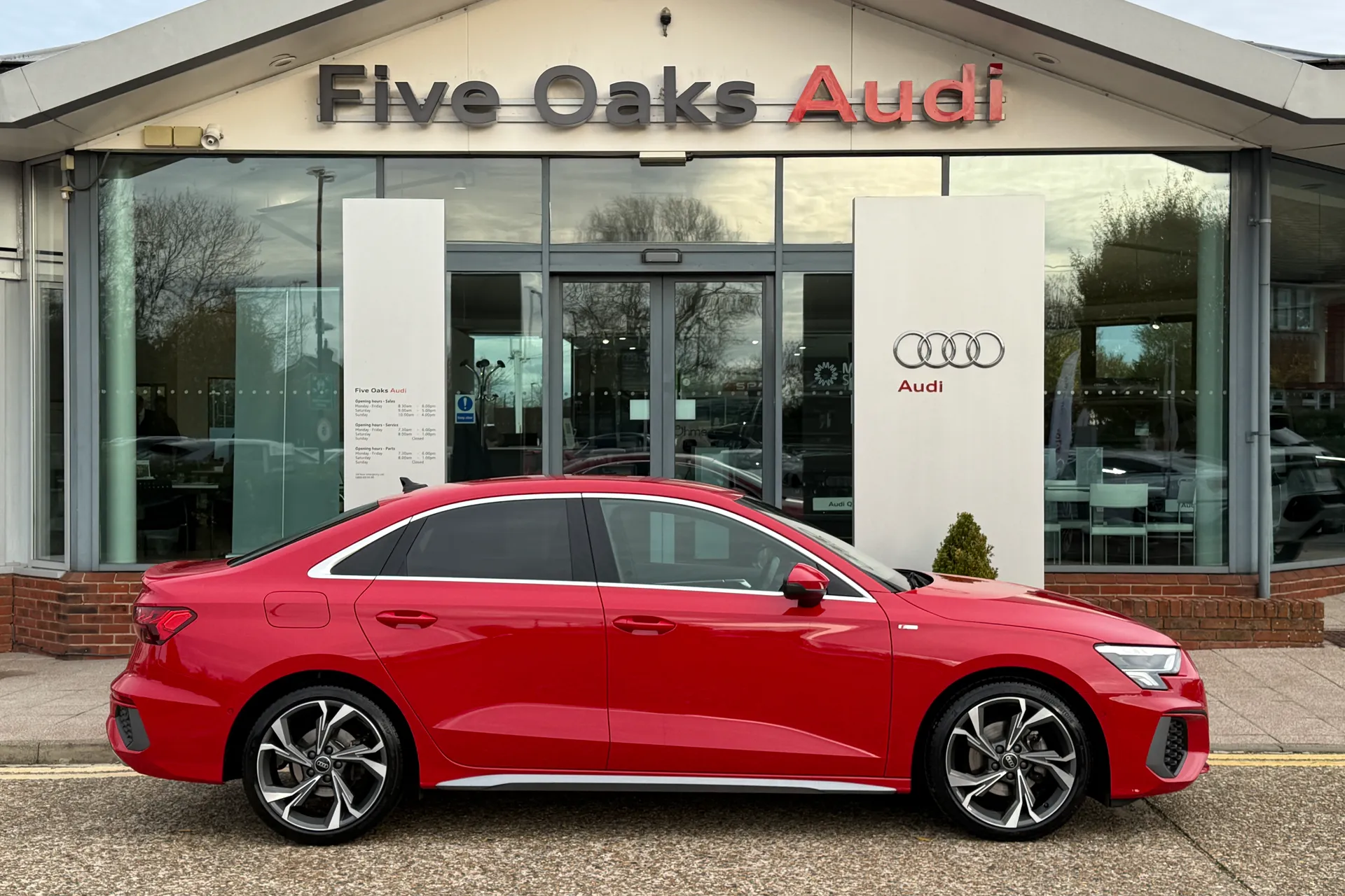 Audi A3 thumbnail image number 2