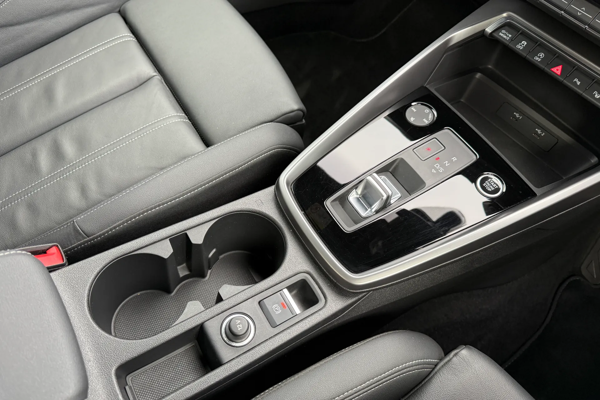 Audi A3 thumbnail image number 39