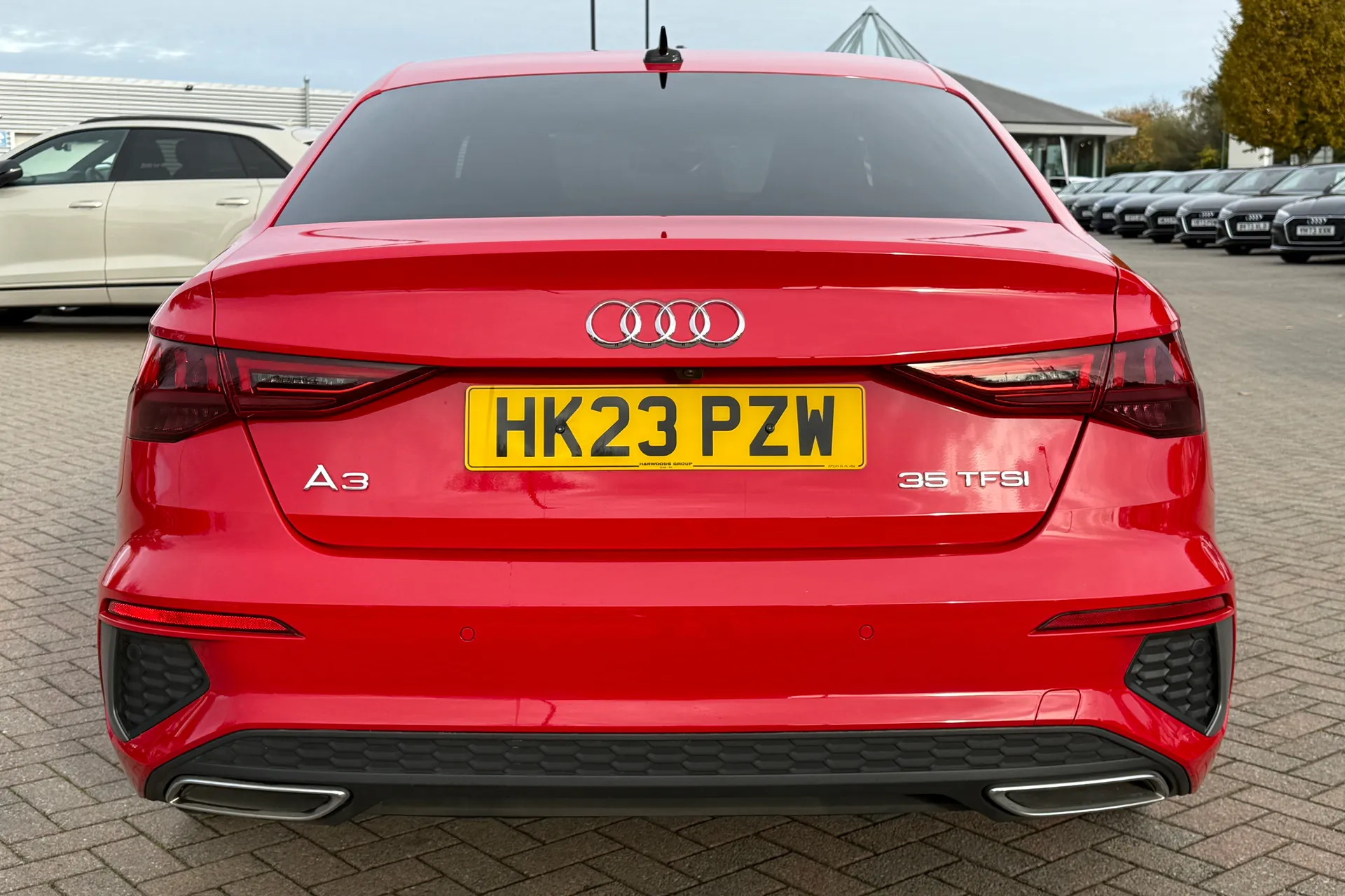 Audi A3 thumbnail image number 32