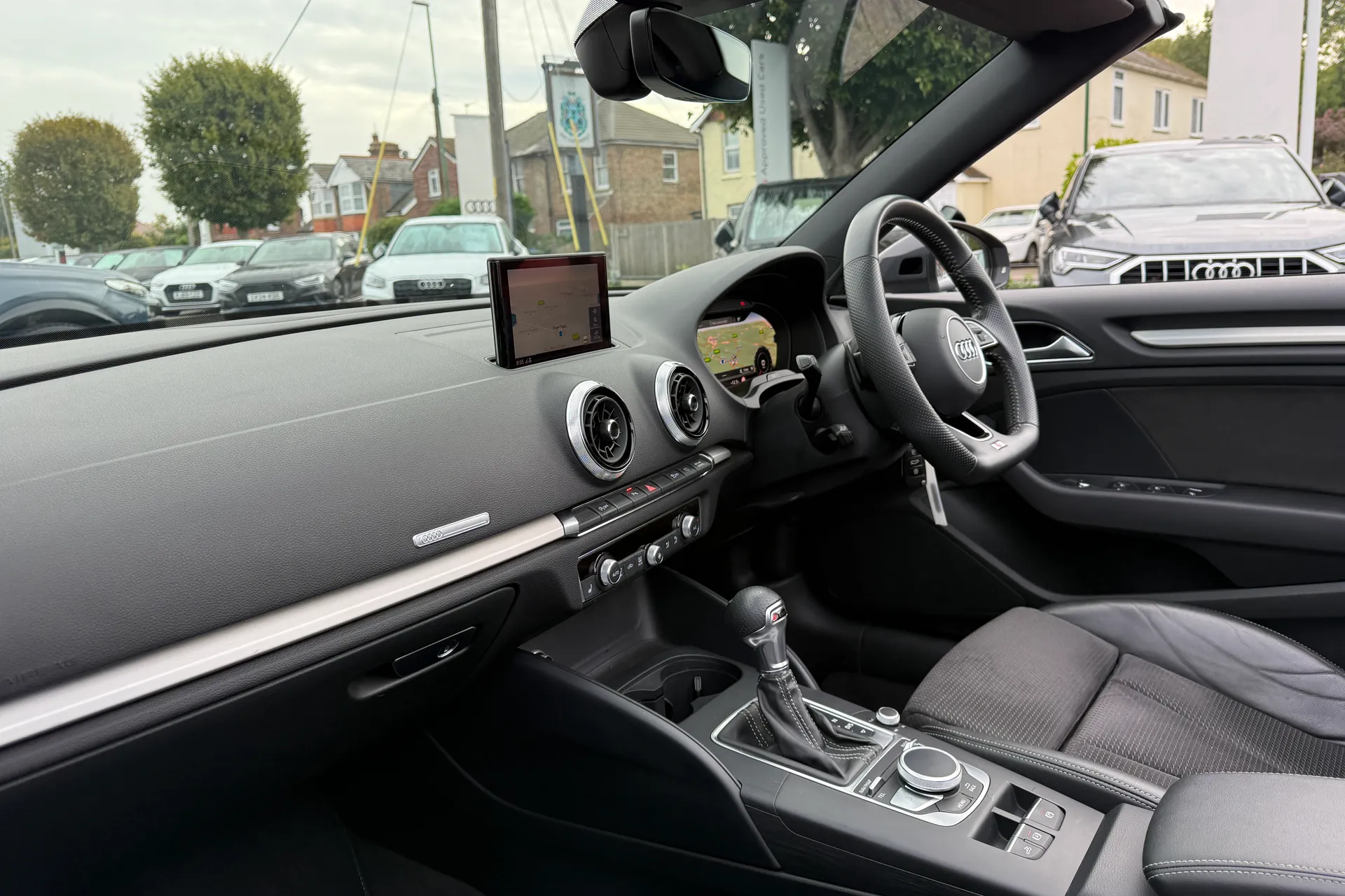 Audi A3 thumbnail image number 27