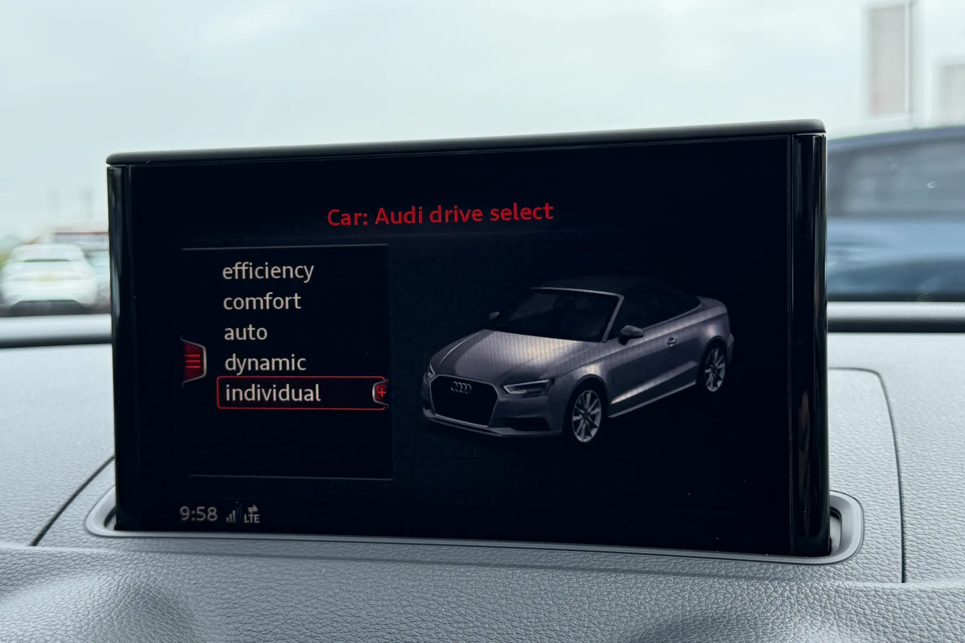 Audi A3 thumbnail image number 8