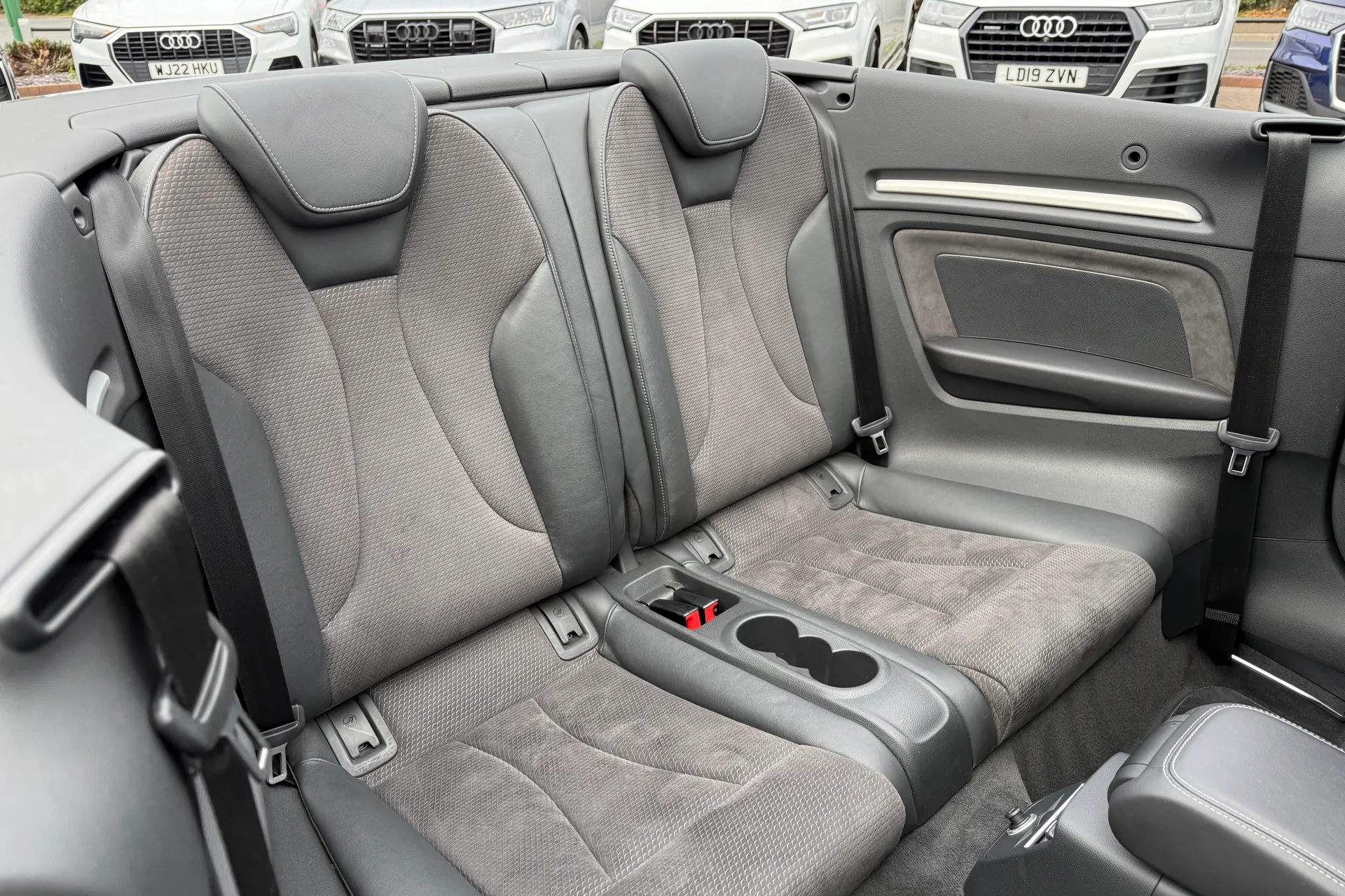Audi A3 thumbnail image number 41