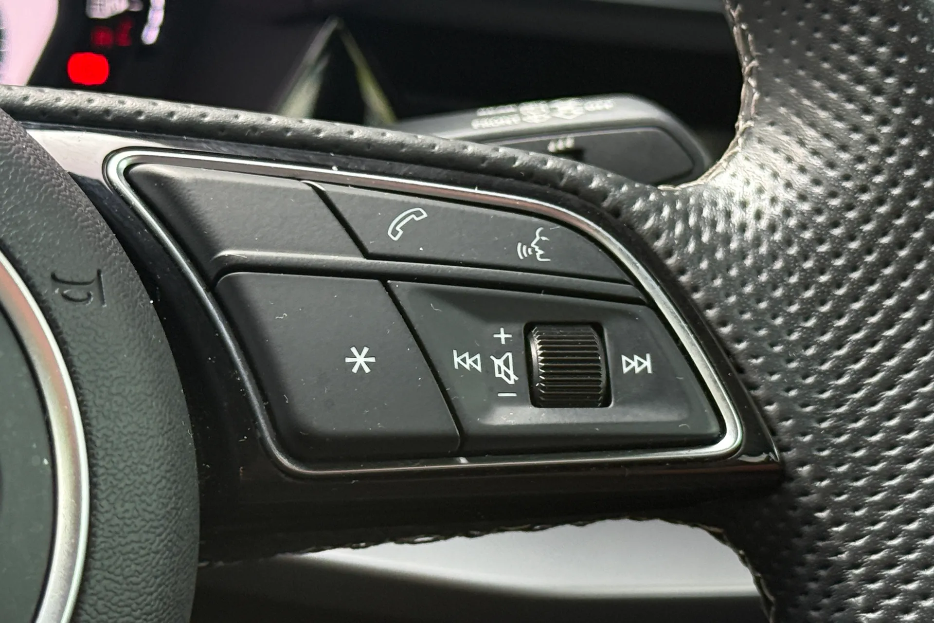 Audi A3 thumbnail image number 8