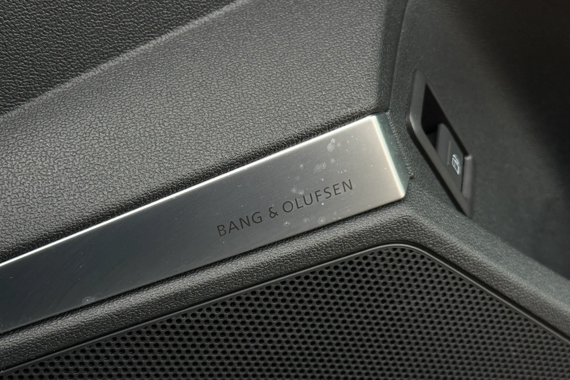 Audi A3 thumbnail image number 28