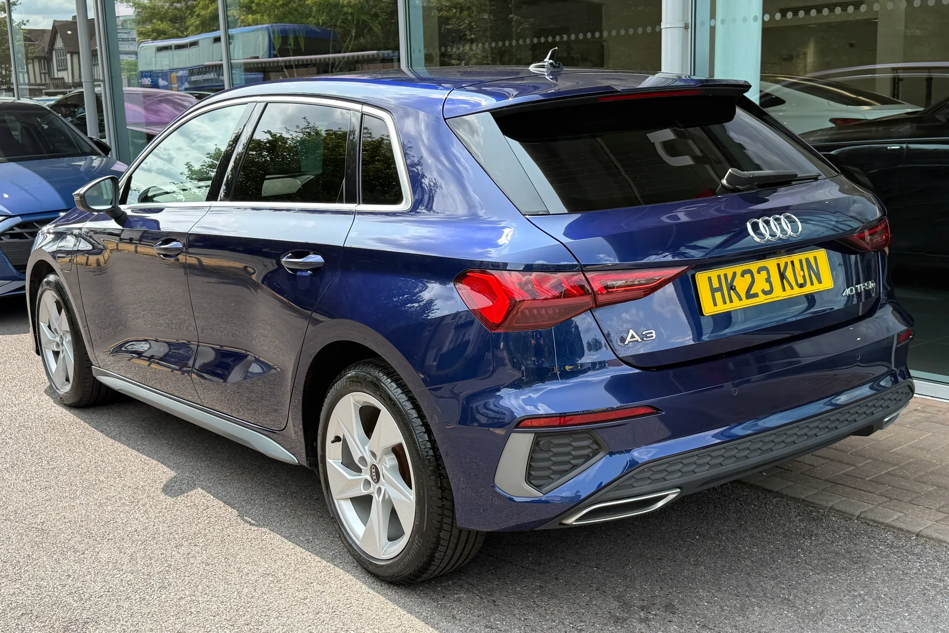 Audi A3 thumbnail image number 3