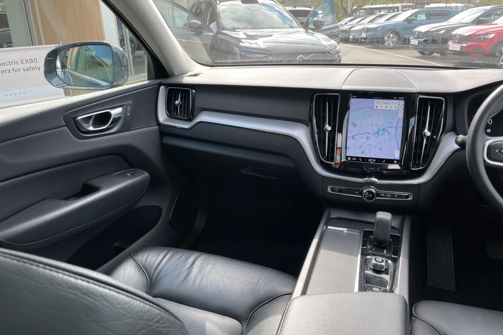 Volvo XC60 thumbnail image number 31
