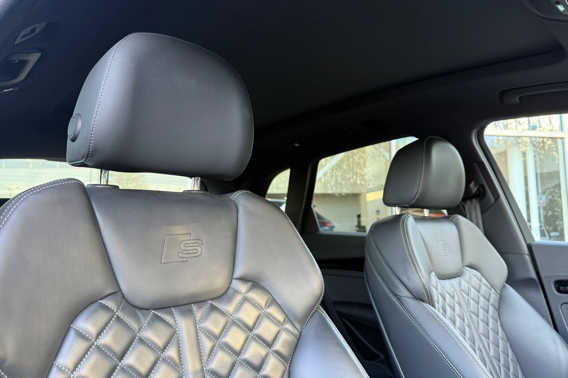 Audi Q5 thumbnail image number 46