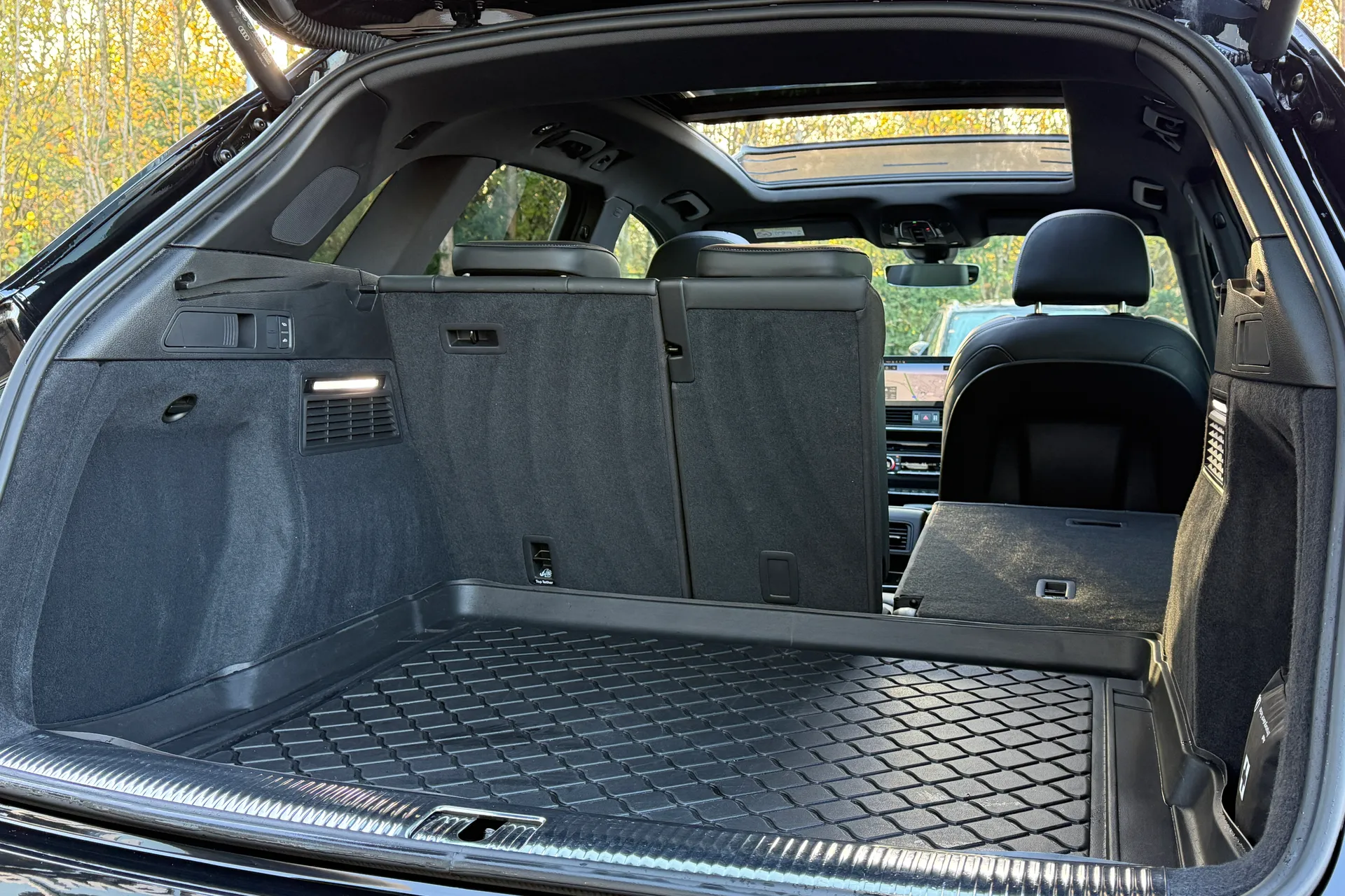 Audi Q5 thumbnail image number 39