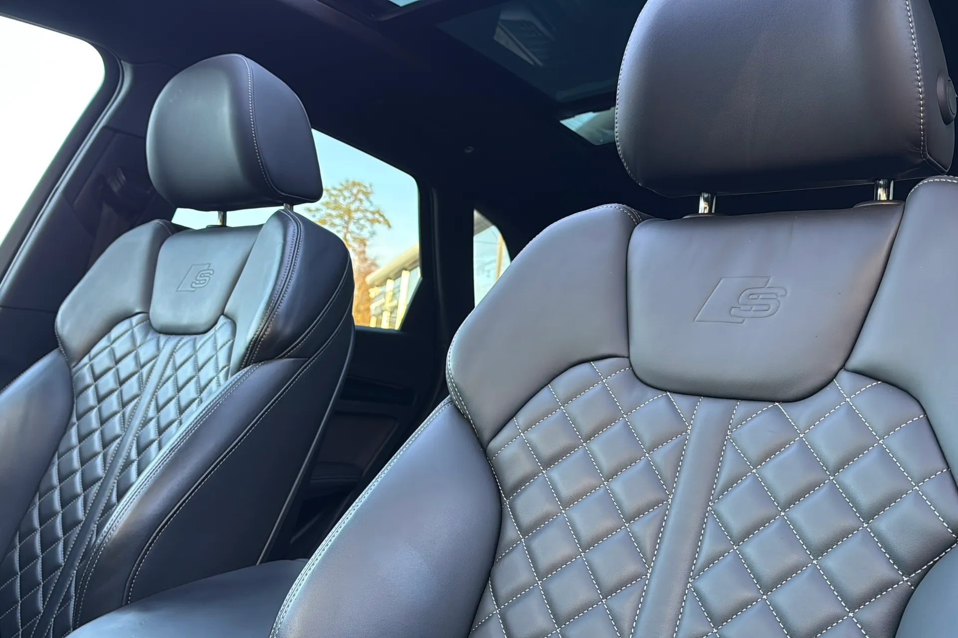 Audi Q5 thumbnail image number 20