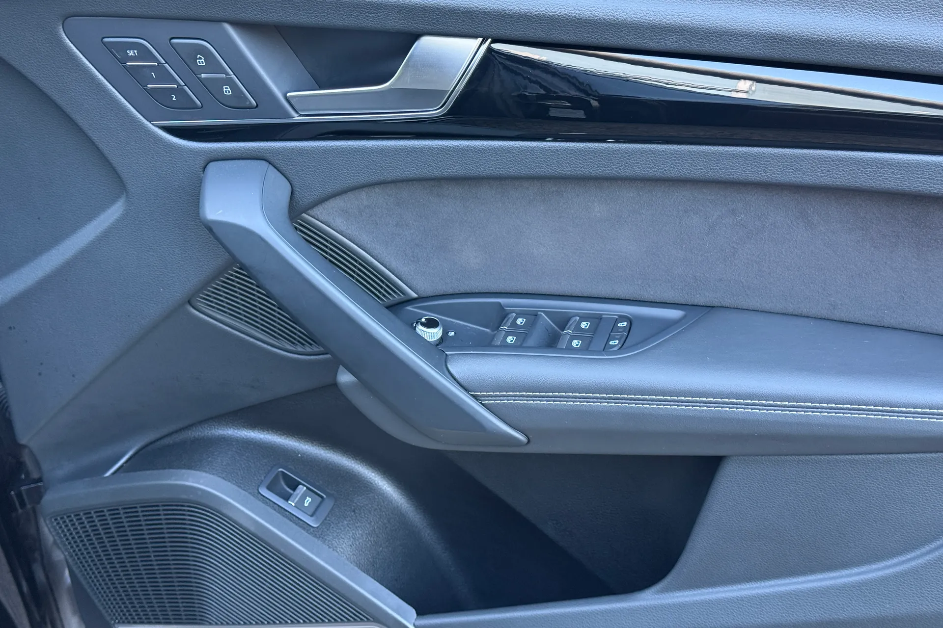 Audi Q5 thumbnail image number 49