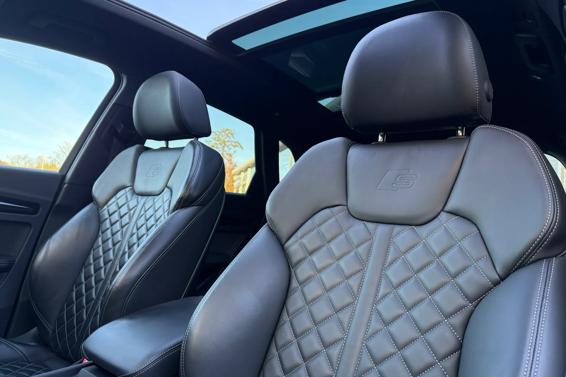 Audi Q5 thumbnail image number 4