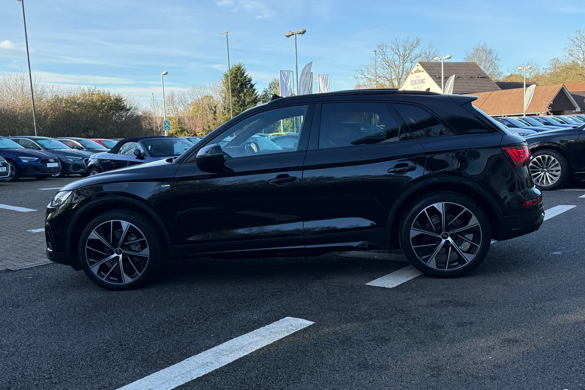 Audi Q5 thumbnail image number 15