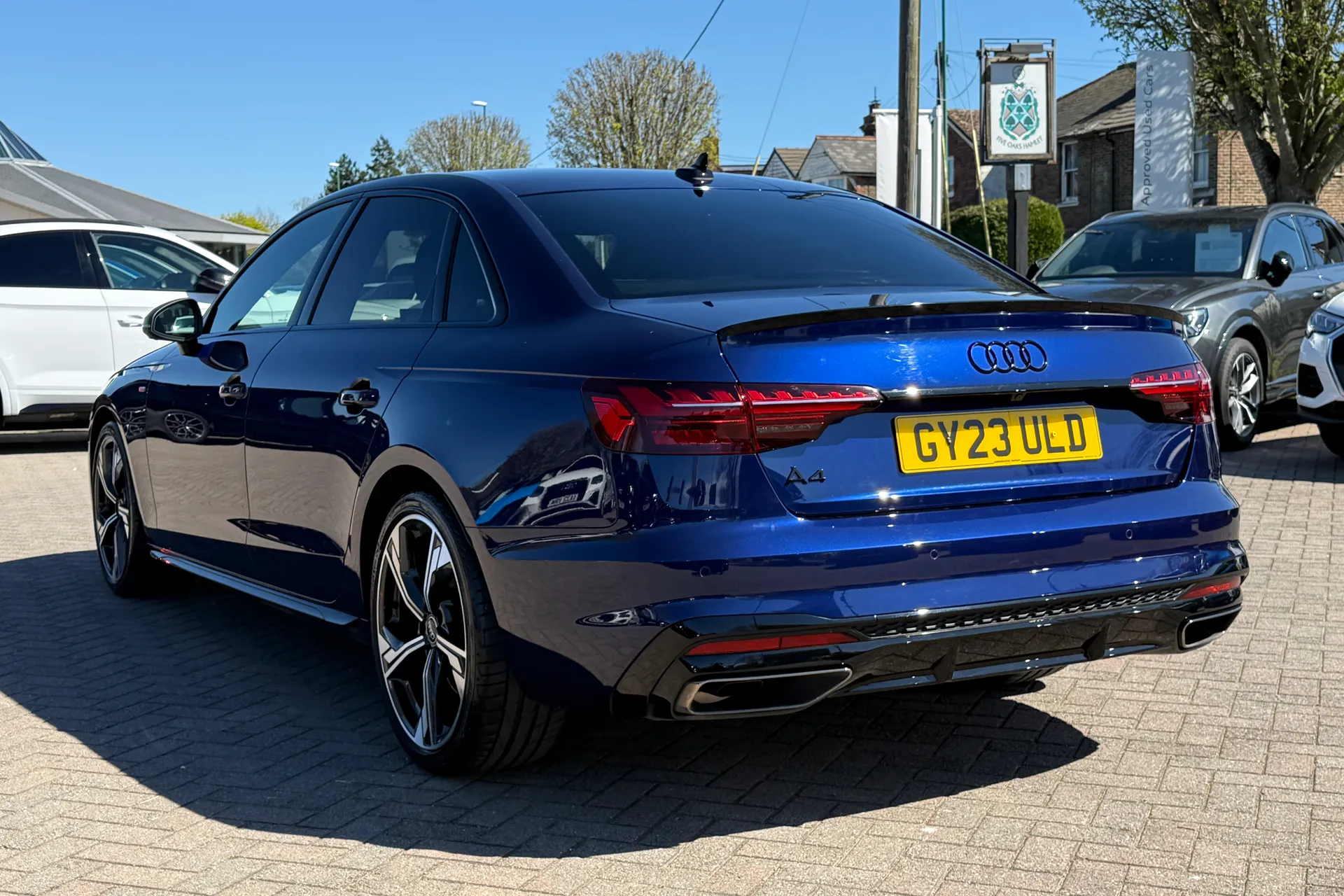 Audi A4 thumbnail image number 33