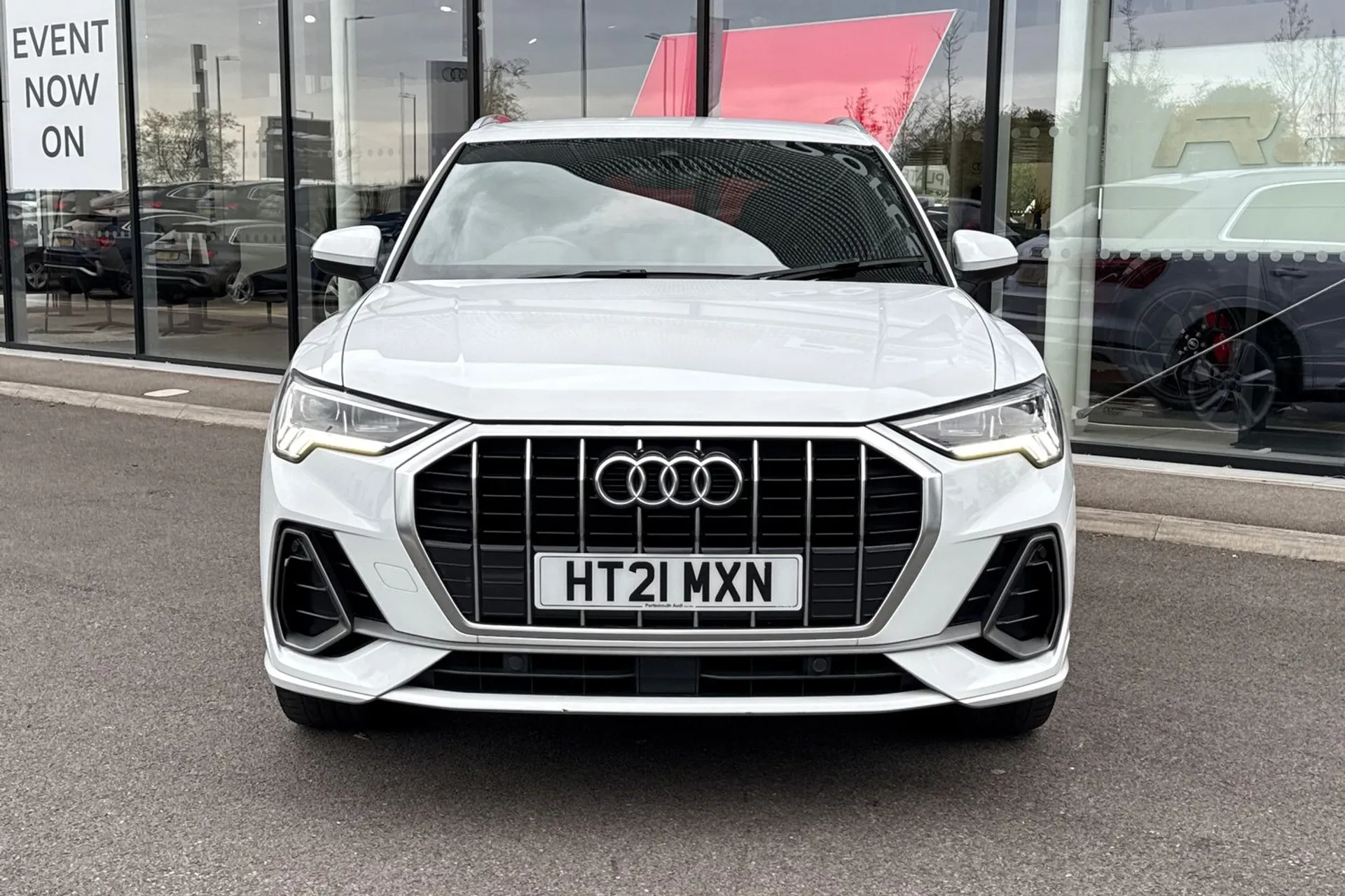 Audi Q3 thumbnail image number 7