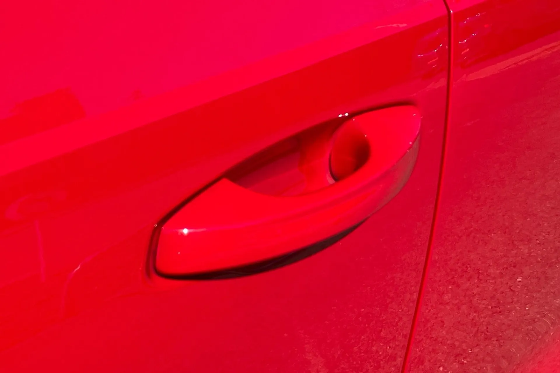 Audi Q3 thumbnail image number 14