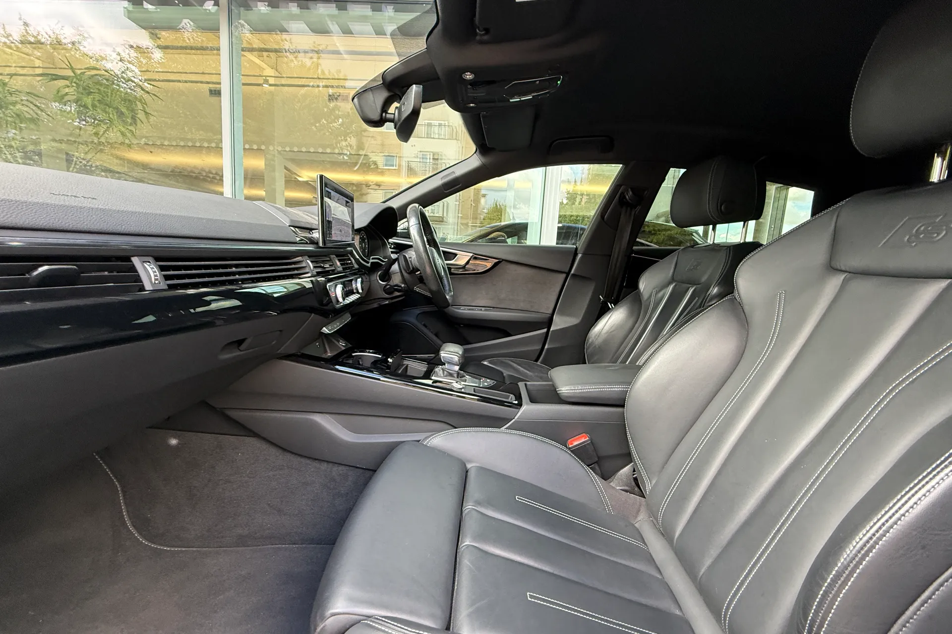 Audi A5 thumbnail image number 52