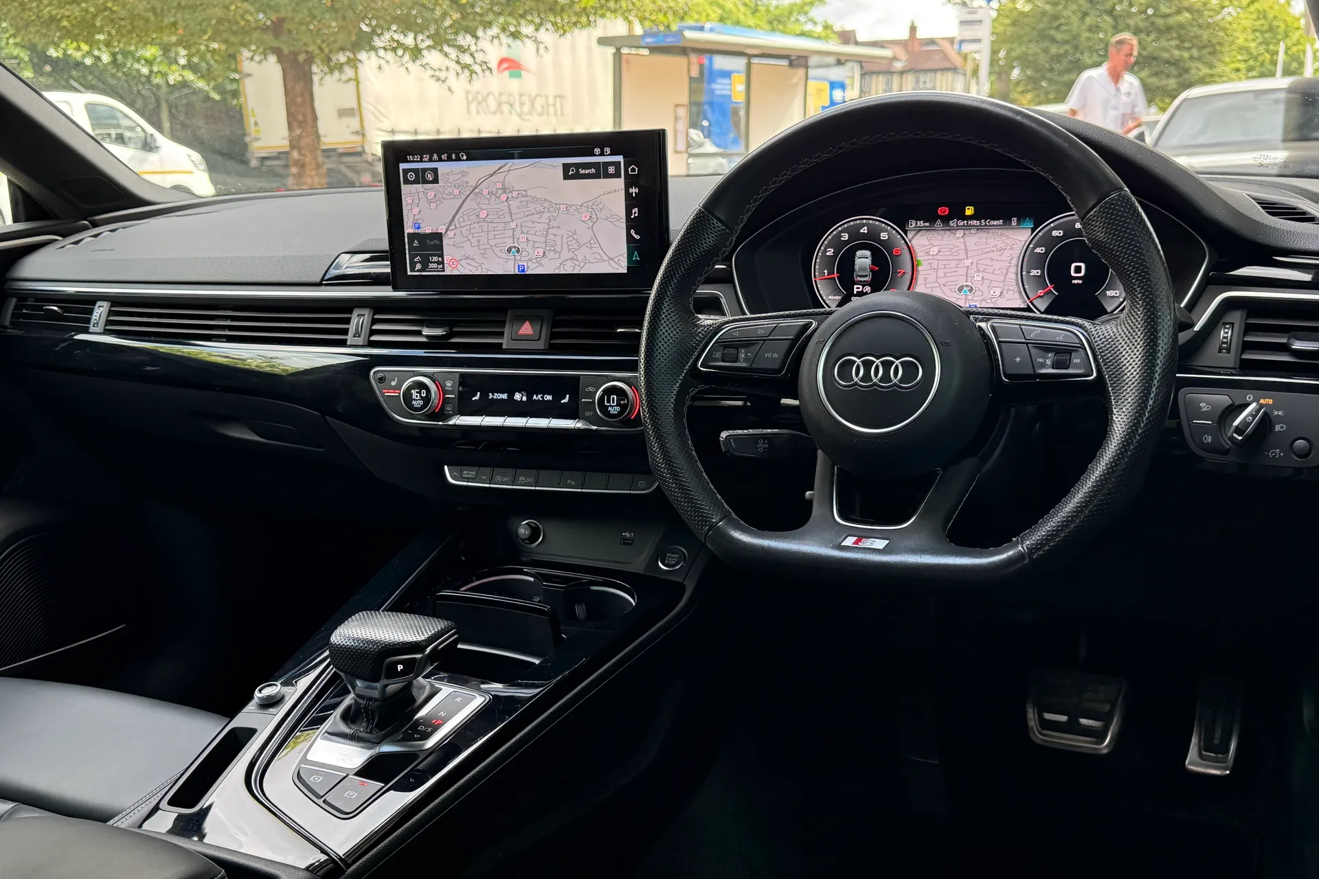 Audi A5 thumbnail image number 37