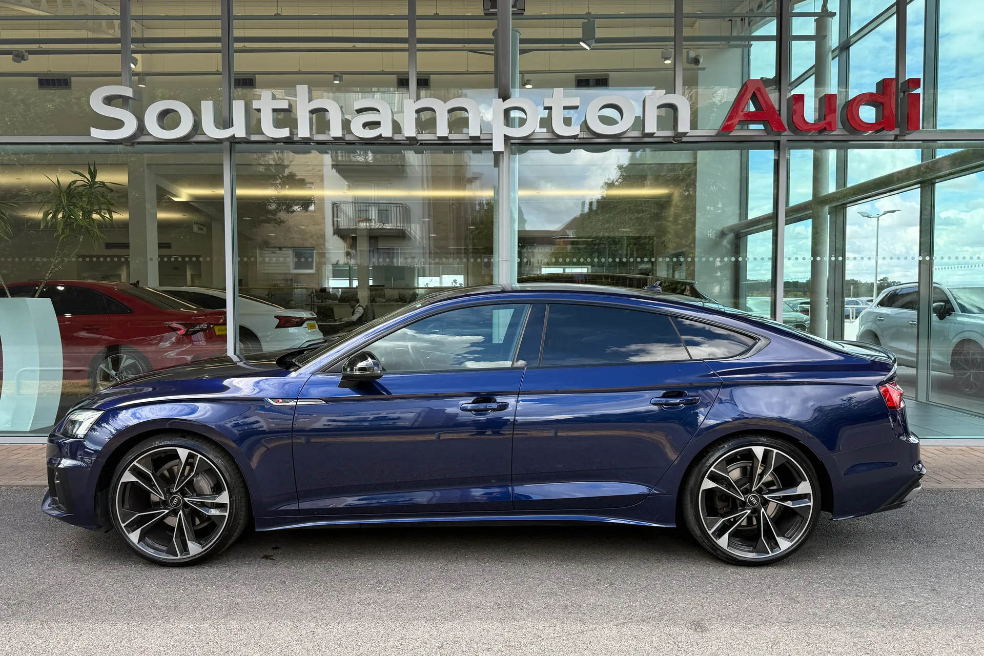 Audi A5 thumbnail image number 53