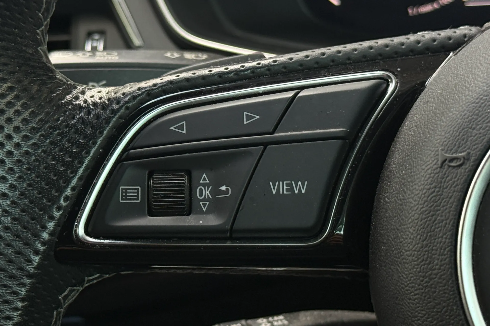 Audi A5 thumbnail image number 11
