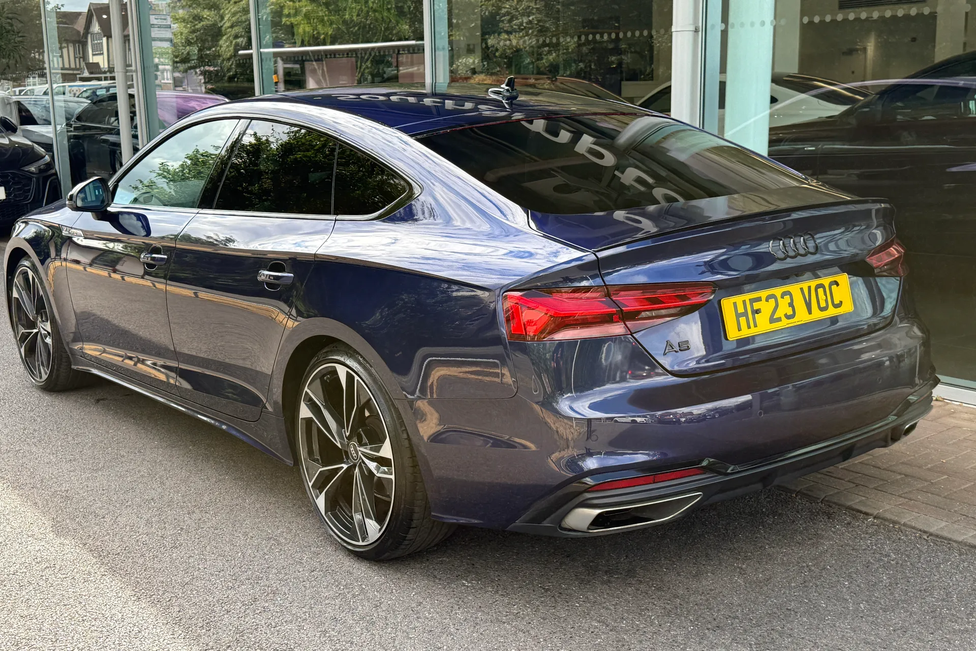 Audi A5 thumbnail image number 3