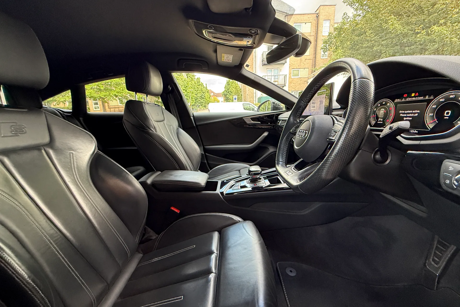 Audi A5 thumbnail image number 32