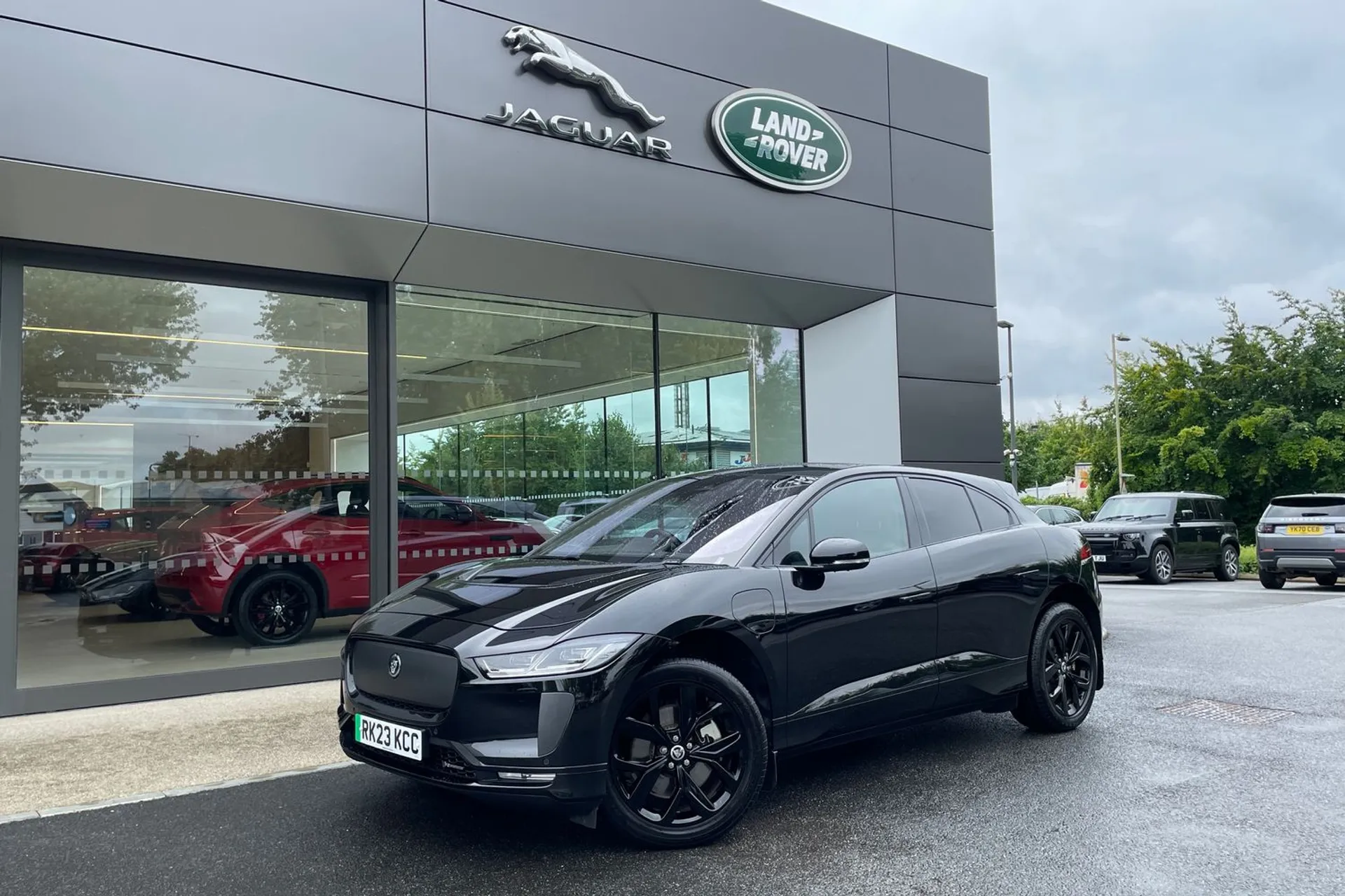 Jaguar I-PACE thumbnail image number 28