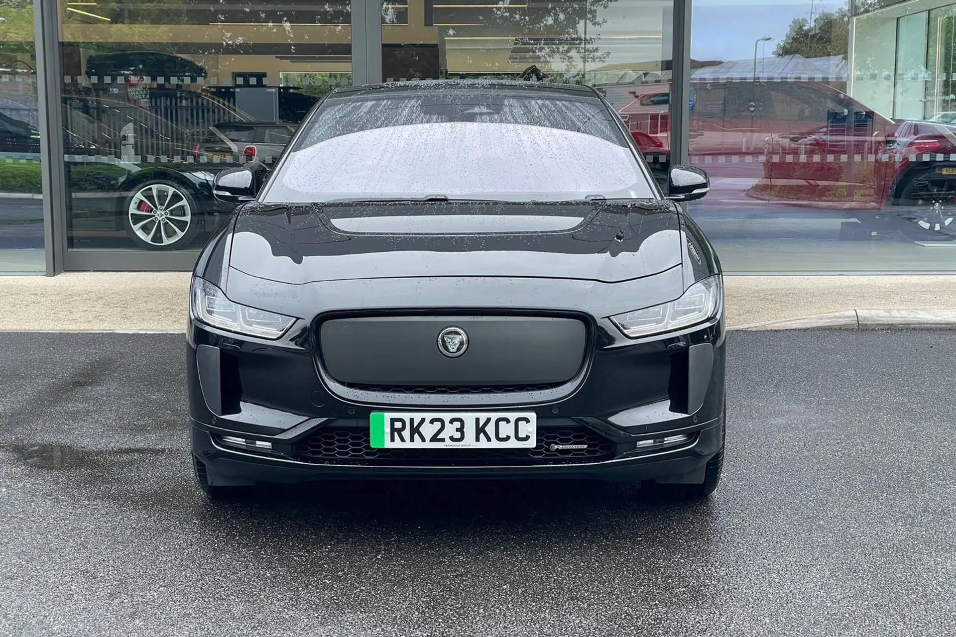 Jaguar I-PACE thumbnail image number 6