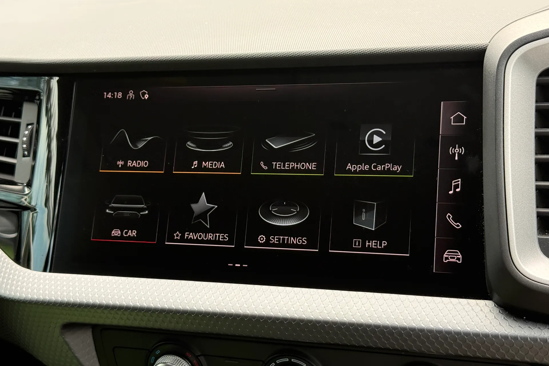 Audi A1 thumbnail image number 4