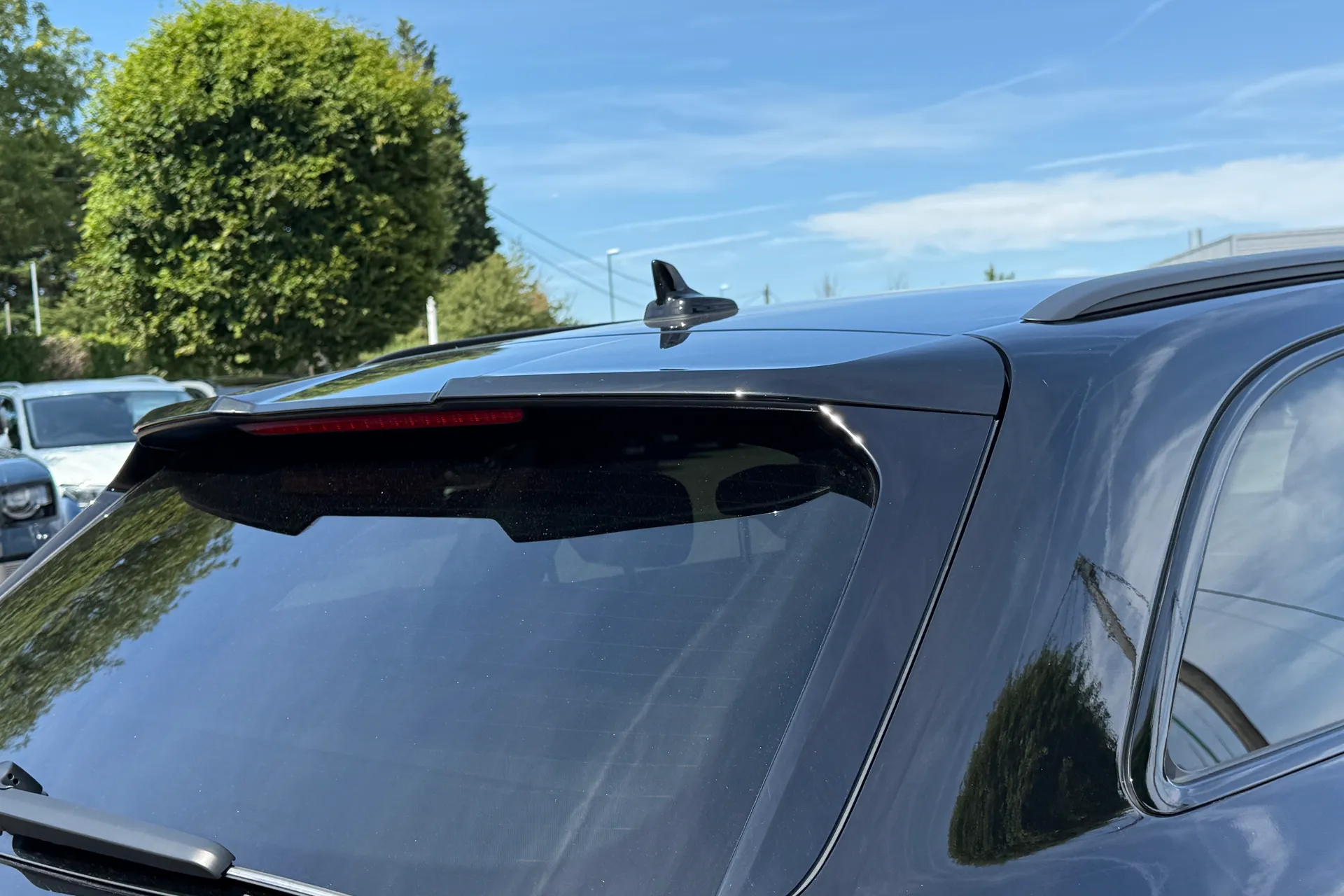 Audi A4 thumbnail image number 51