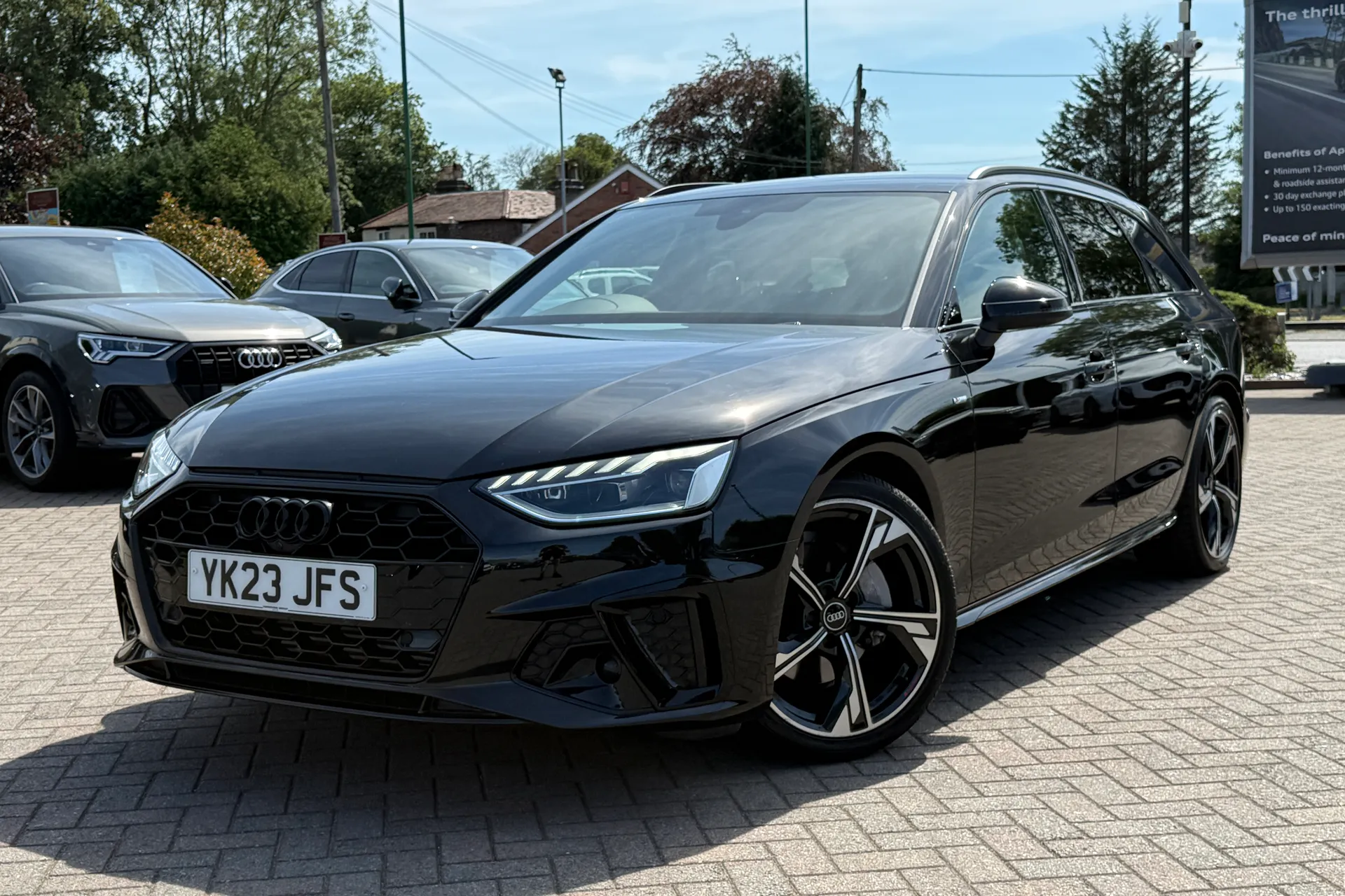 Audi A4 thumbnail image number 27